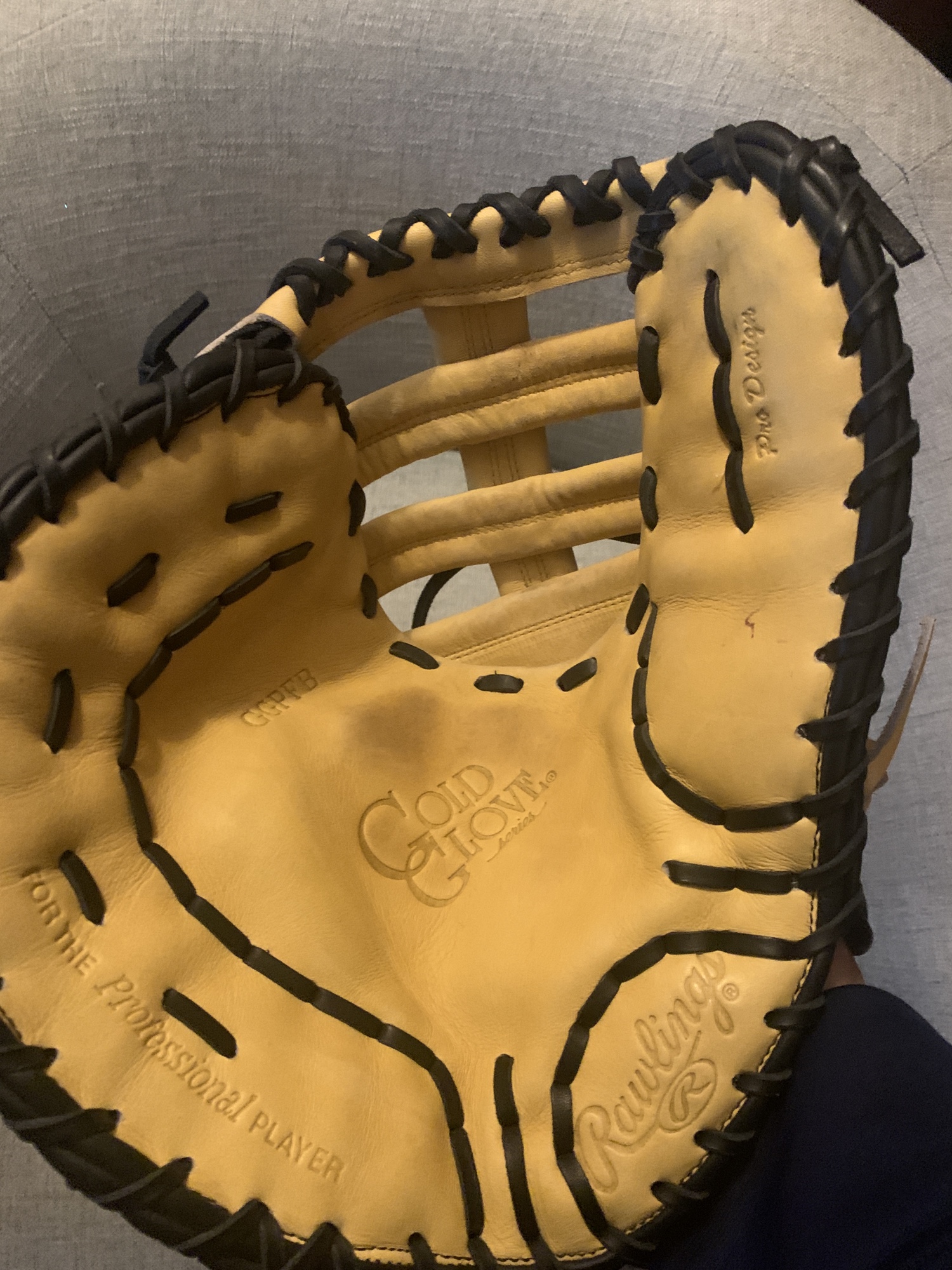 Rawlings Gold Glove First Baseman Mitt LHT New Condition SidelineSwap