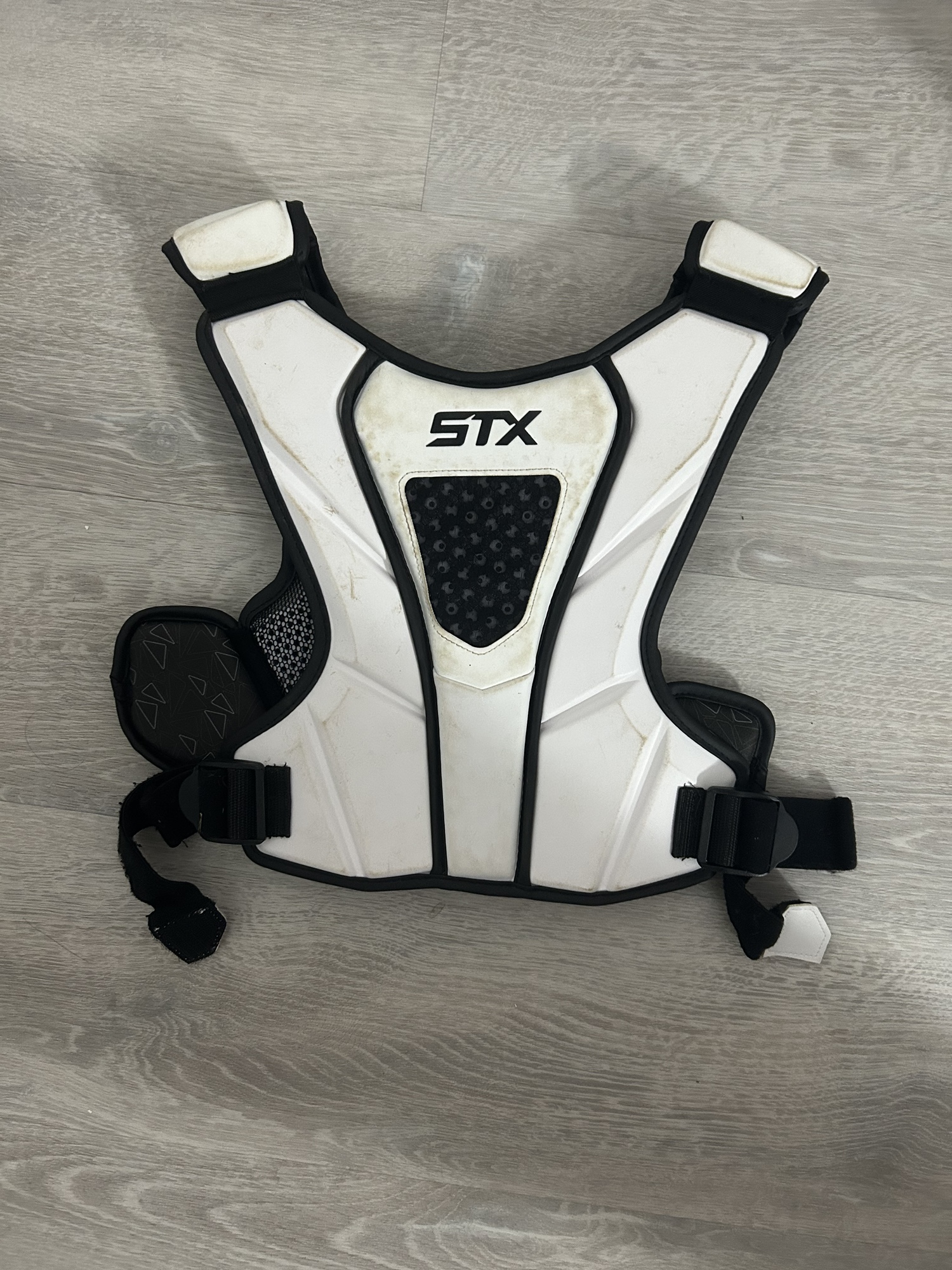 Used Small / Medium STX Cell IV Shoulder Pads SidelineSwap