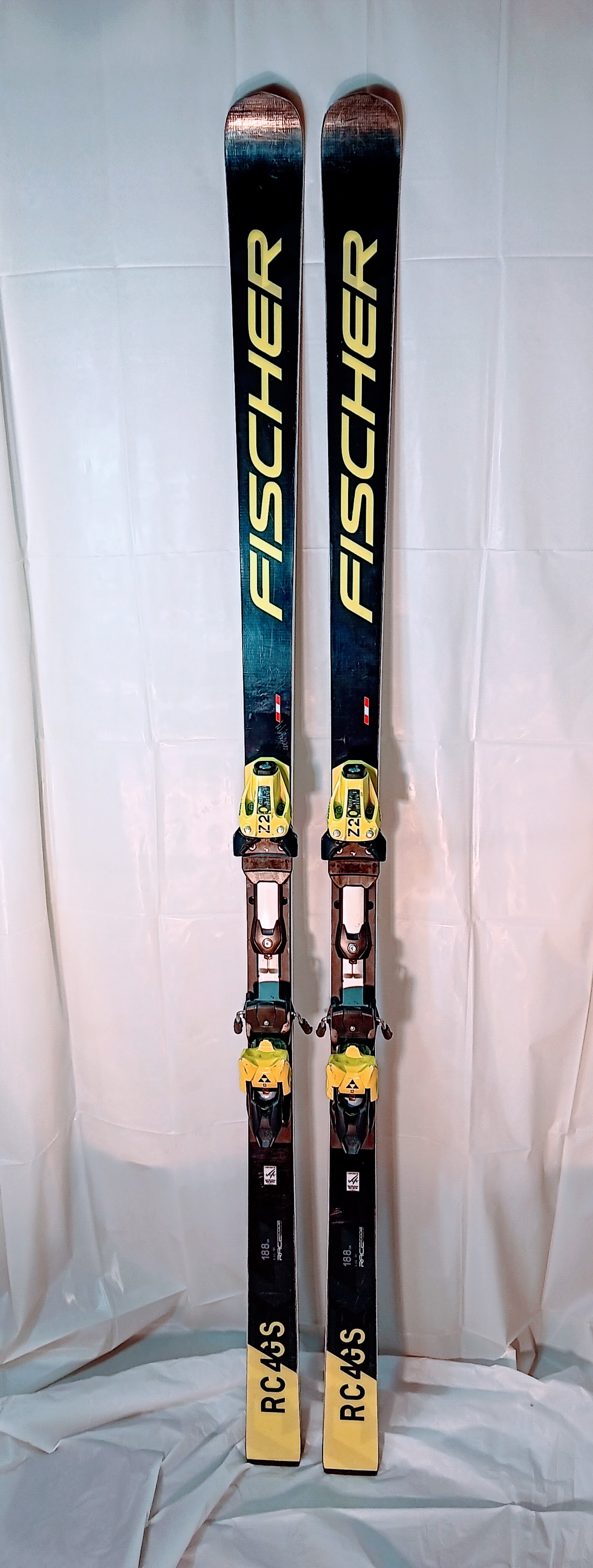 スキー FISCHER RC4 GS 188 R30 Z17 2024-Fischer-RC4-WC-FIS-JR-GS-