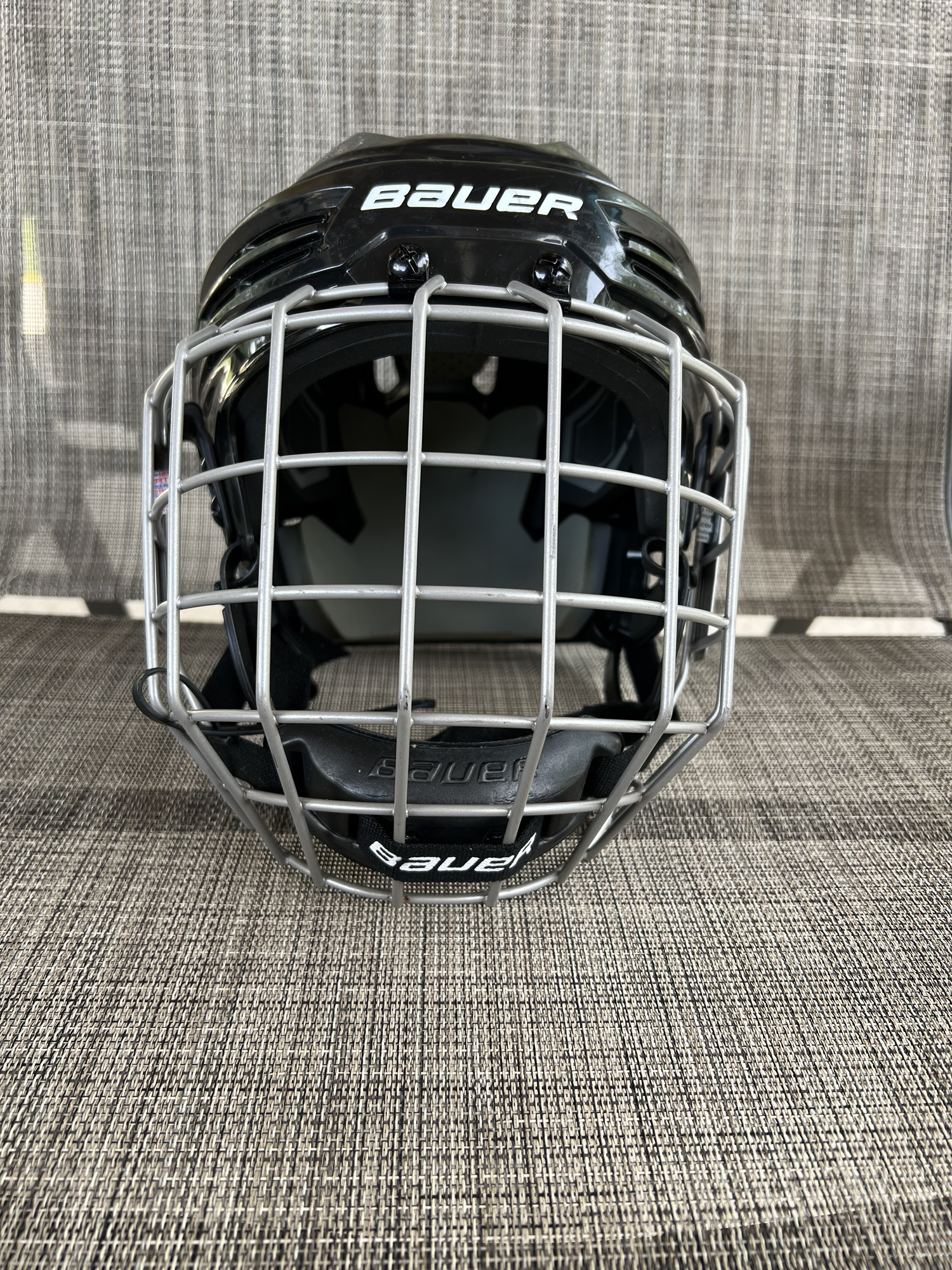 Used Medium Bauer IMS 5.0 Helmet Retail SidelineSwap