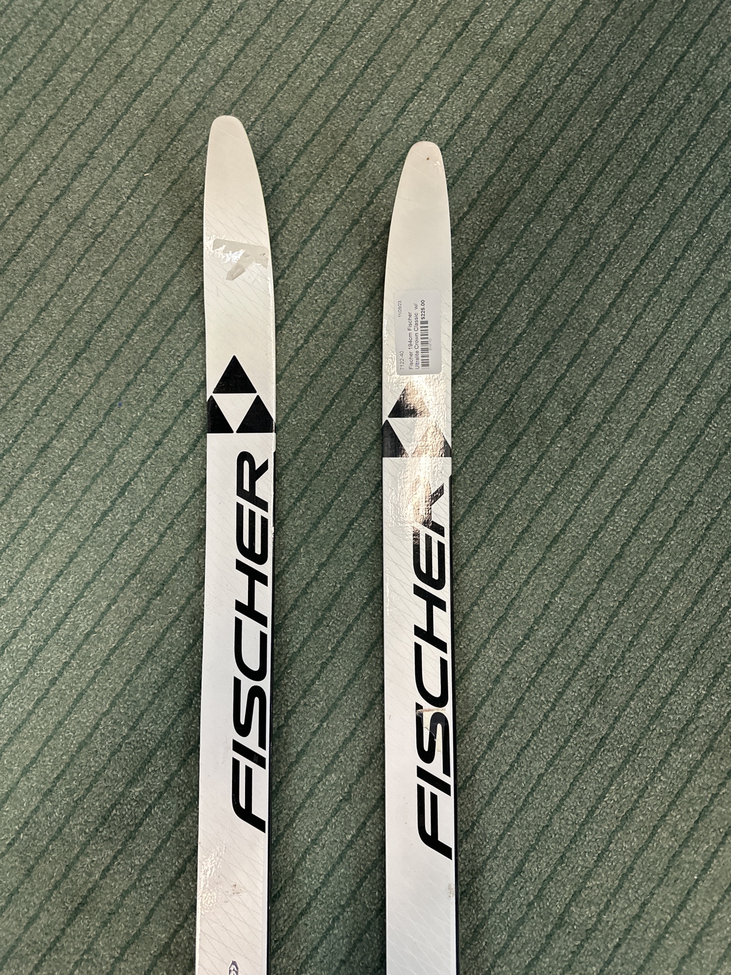 194cm Fischer X Ultralite Crown Classic XC Skis w/ NNN Bindings