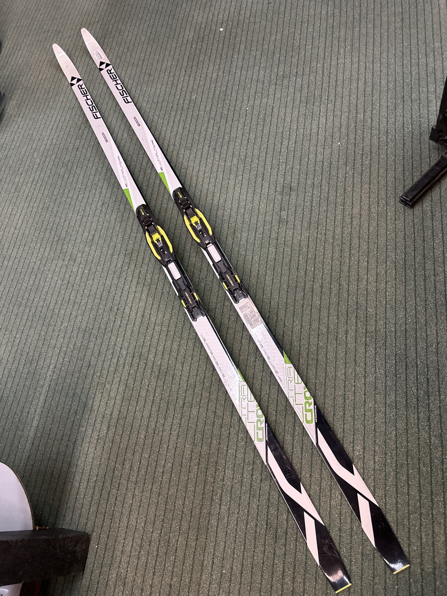 194cm Fischer X Ultralite Crown Classic XC Skis w/ NNN Bindings