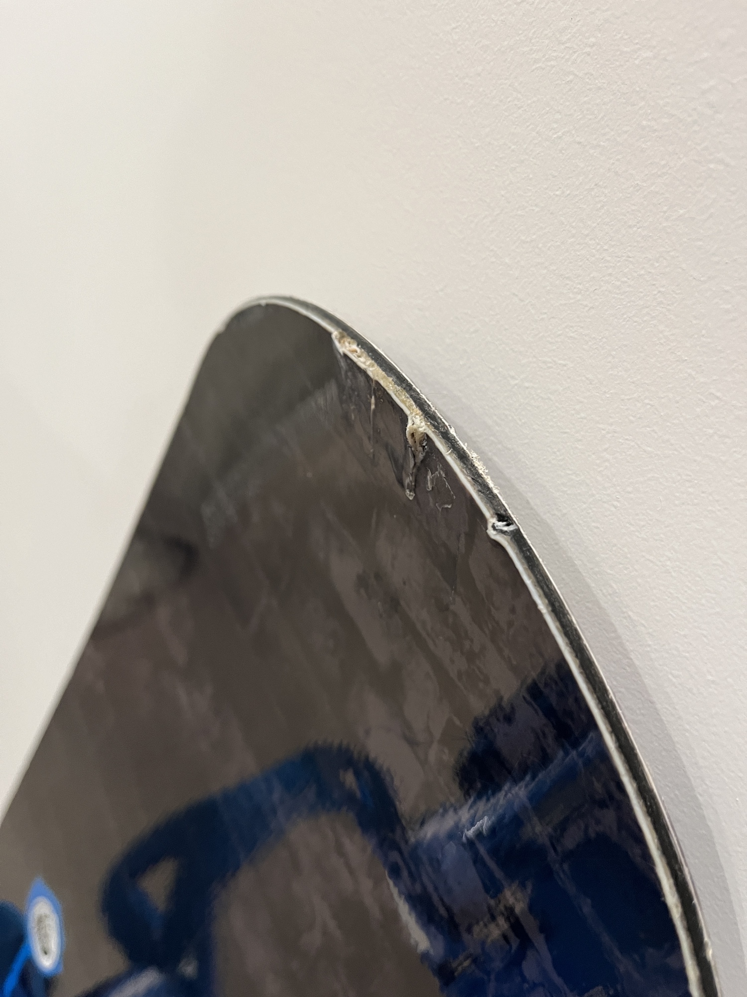 GNU Snowboard with Burton Bindings SidelineSwap