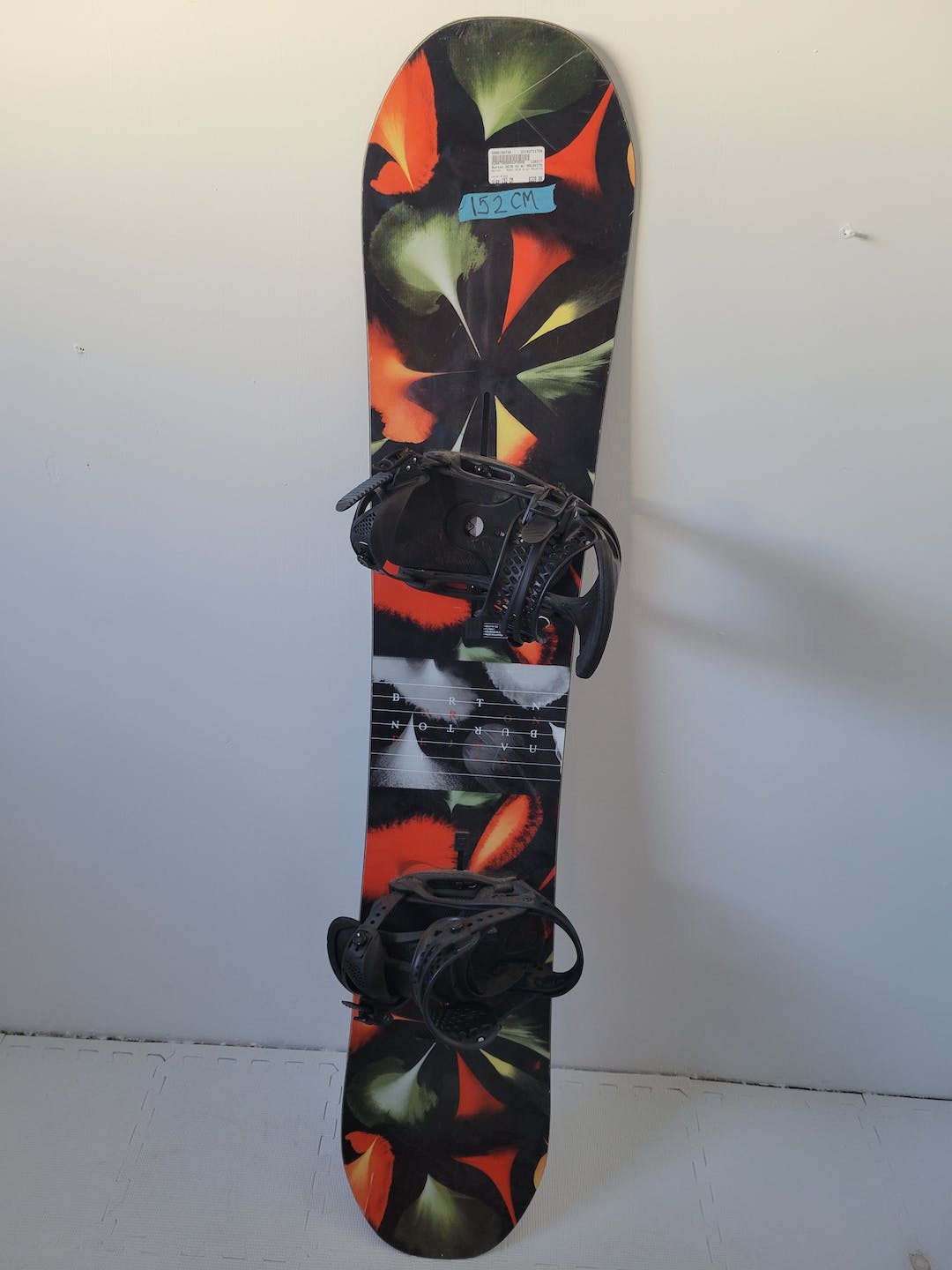 Used Burton Deja Vu W Malavita 152 Cm Women's Snowboard Combo