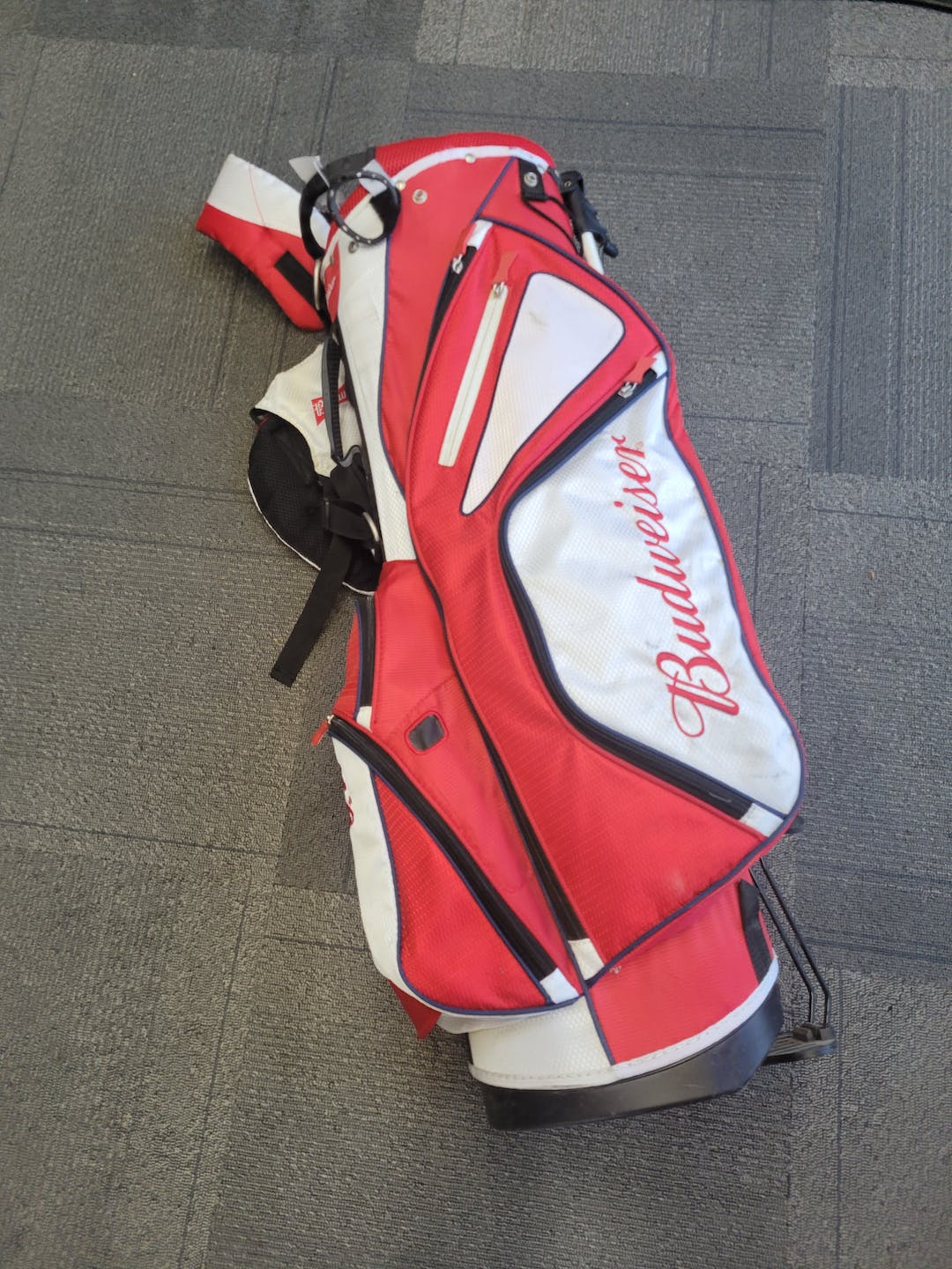 Used Budweiser Stand Bag Golf Stand Bags SidelineSwap