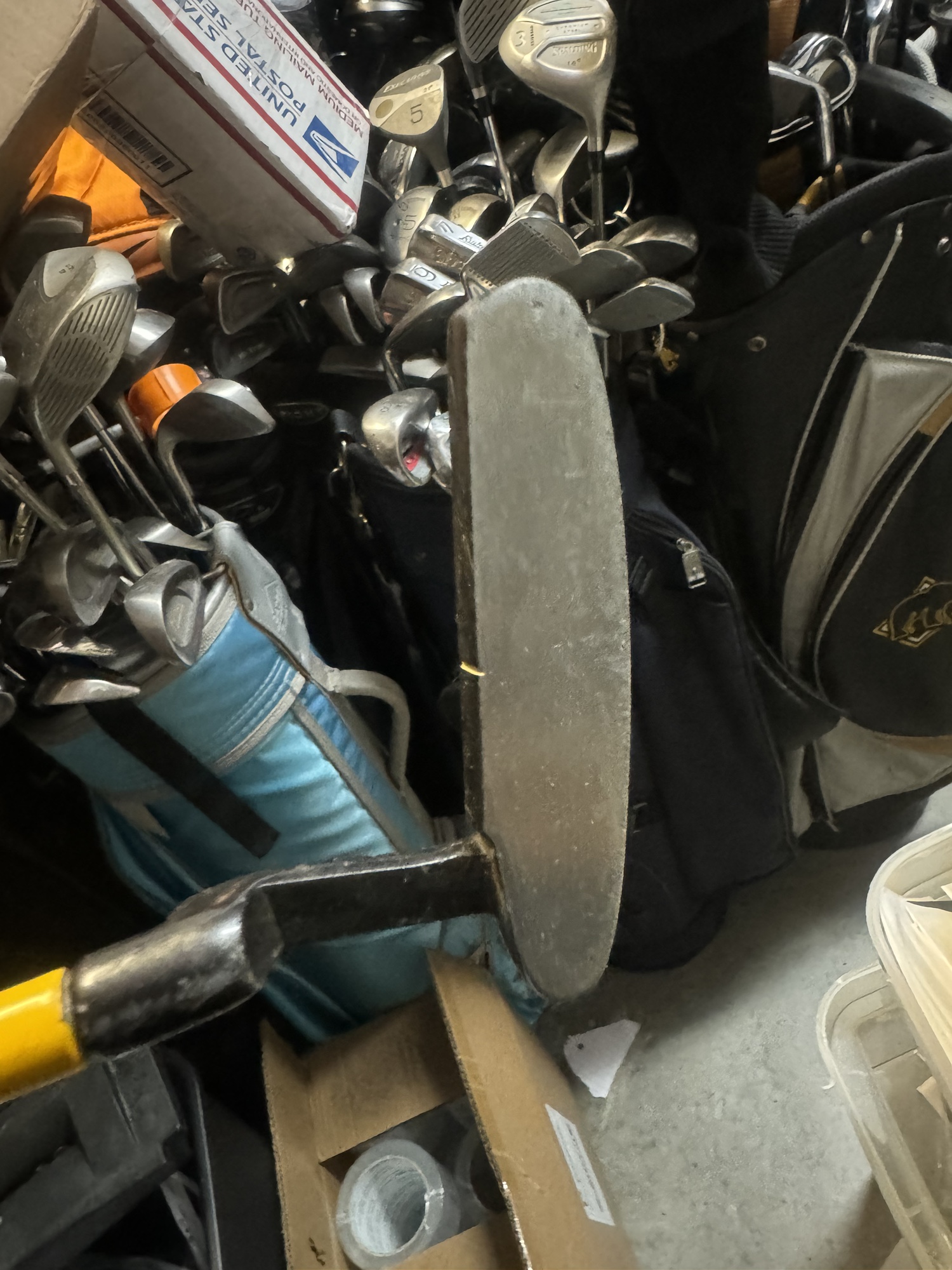 Putter golf trainer Momentus in left handed Used SidelineSwap