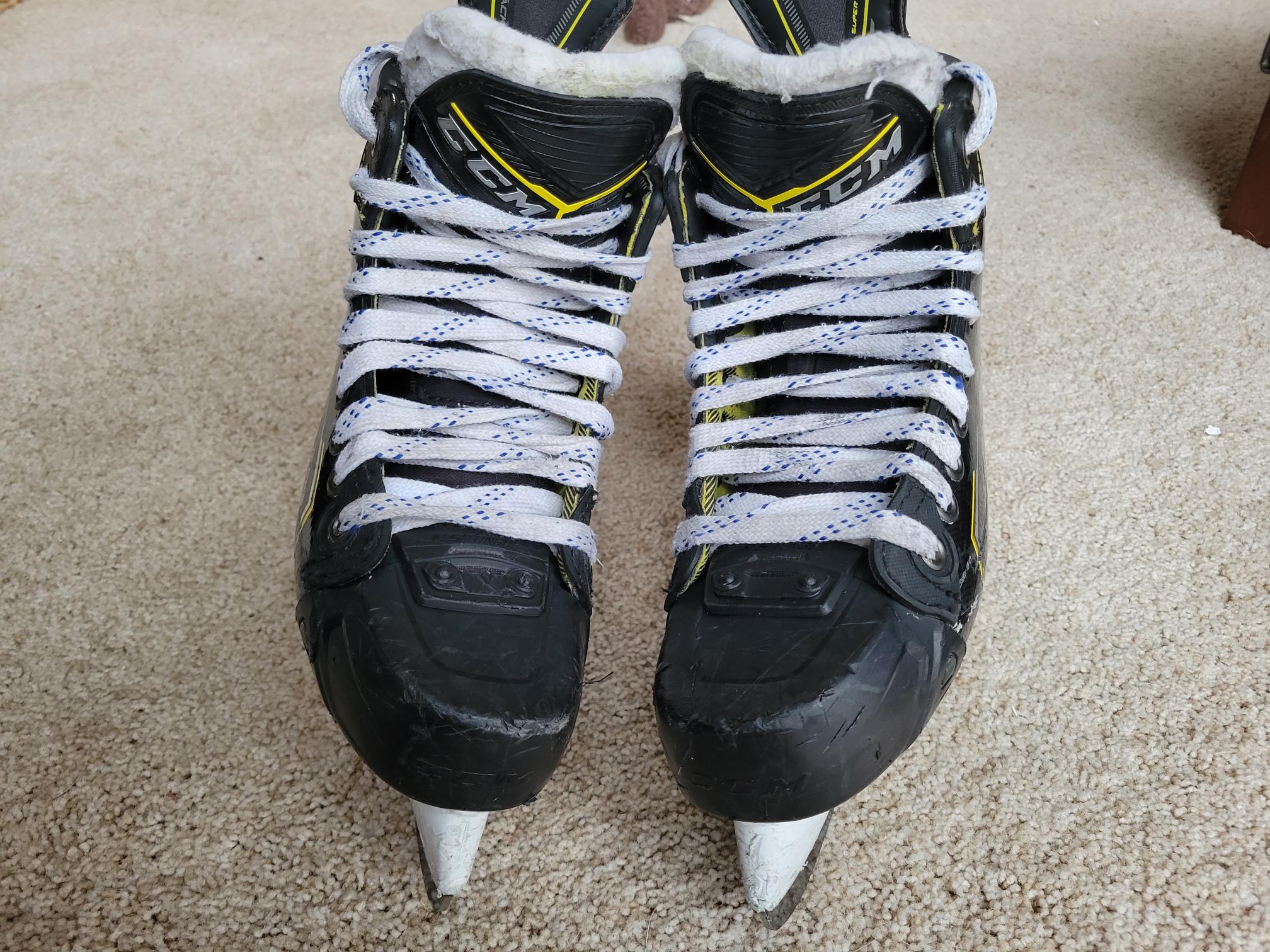 Intermediate Used CCM Super Tacks AS3 Pro Hockey Skates Regular Width