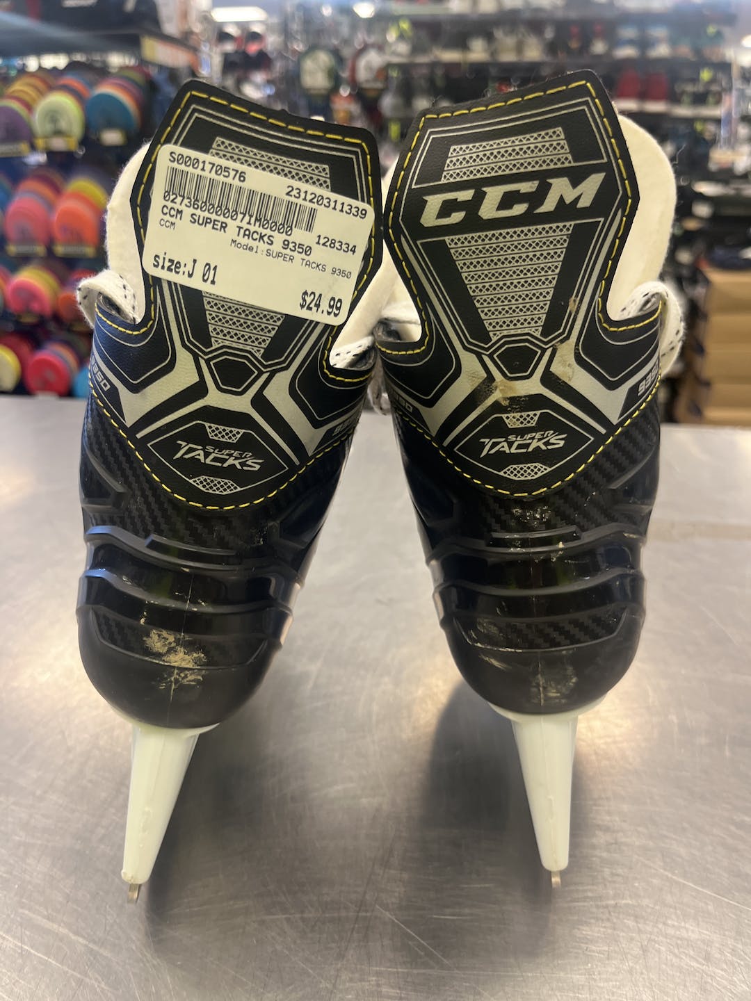 Used Ccm Super Tacks 9350 Junior 01 Ice Hockey Skates SidelineSwap