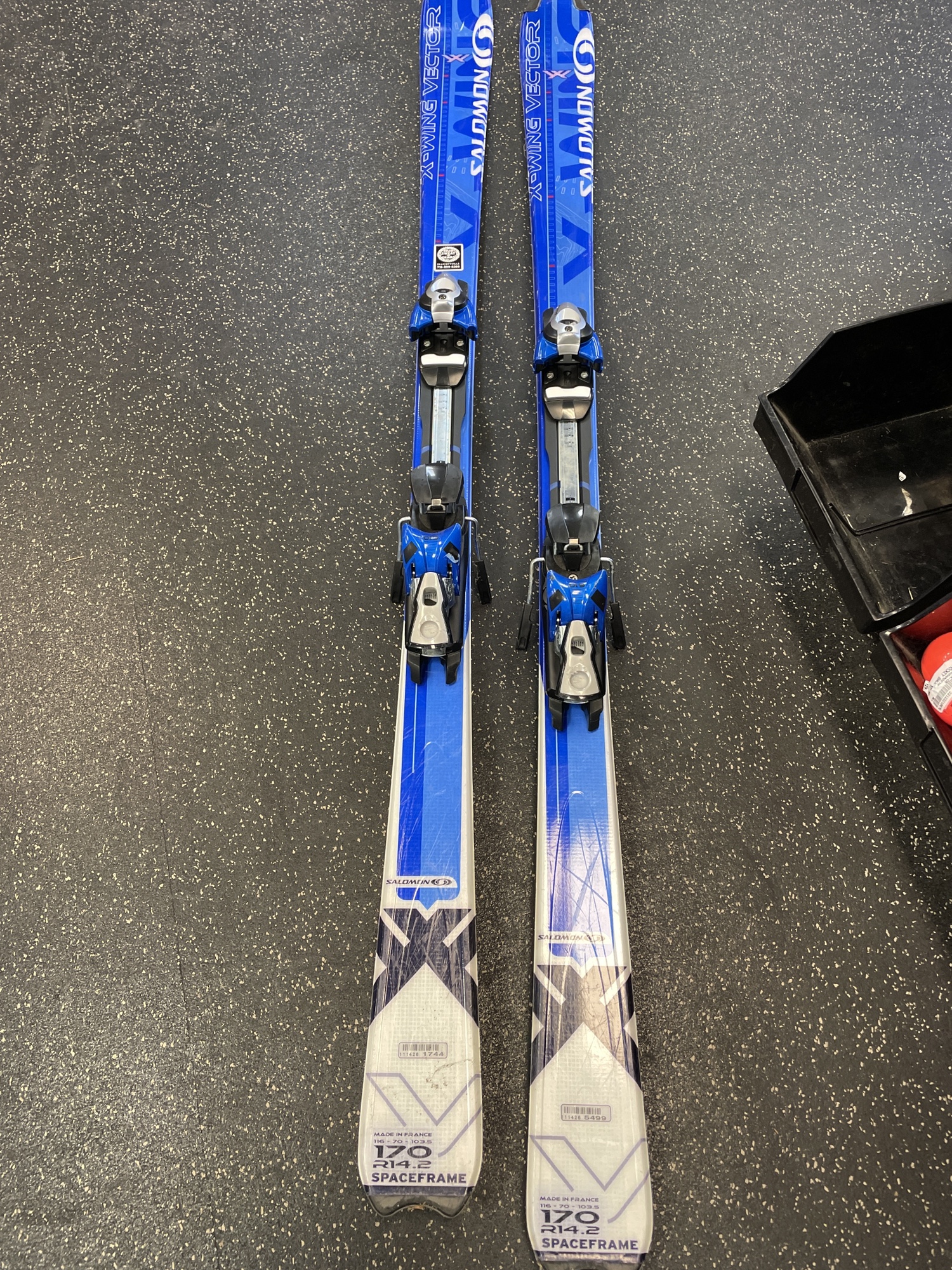 Used 170 cm With Bindings X-wing vector Skis | SidelineSwap