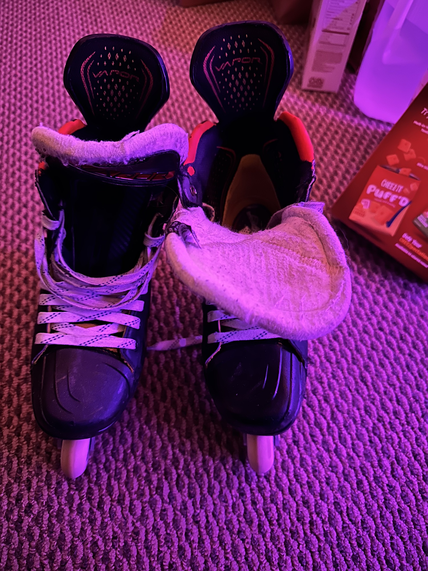 Bauer 2x Inline Skates Conversion, Kryptonuim Chassis, Bones Swiss Bearings SidelineSwap