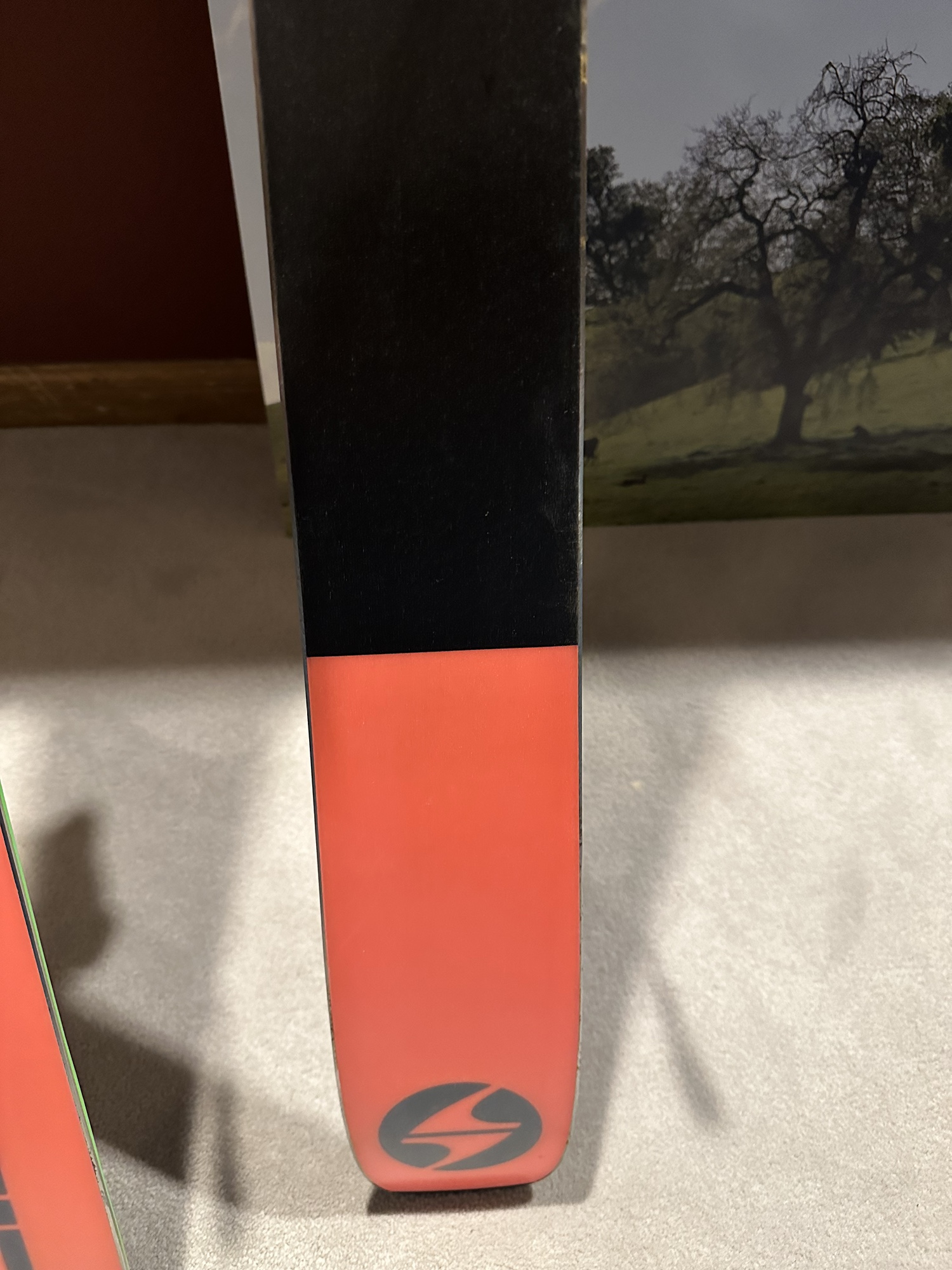 Blizzard Rustler 9 2022/23 with Marker Griffon bindings (180