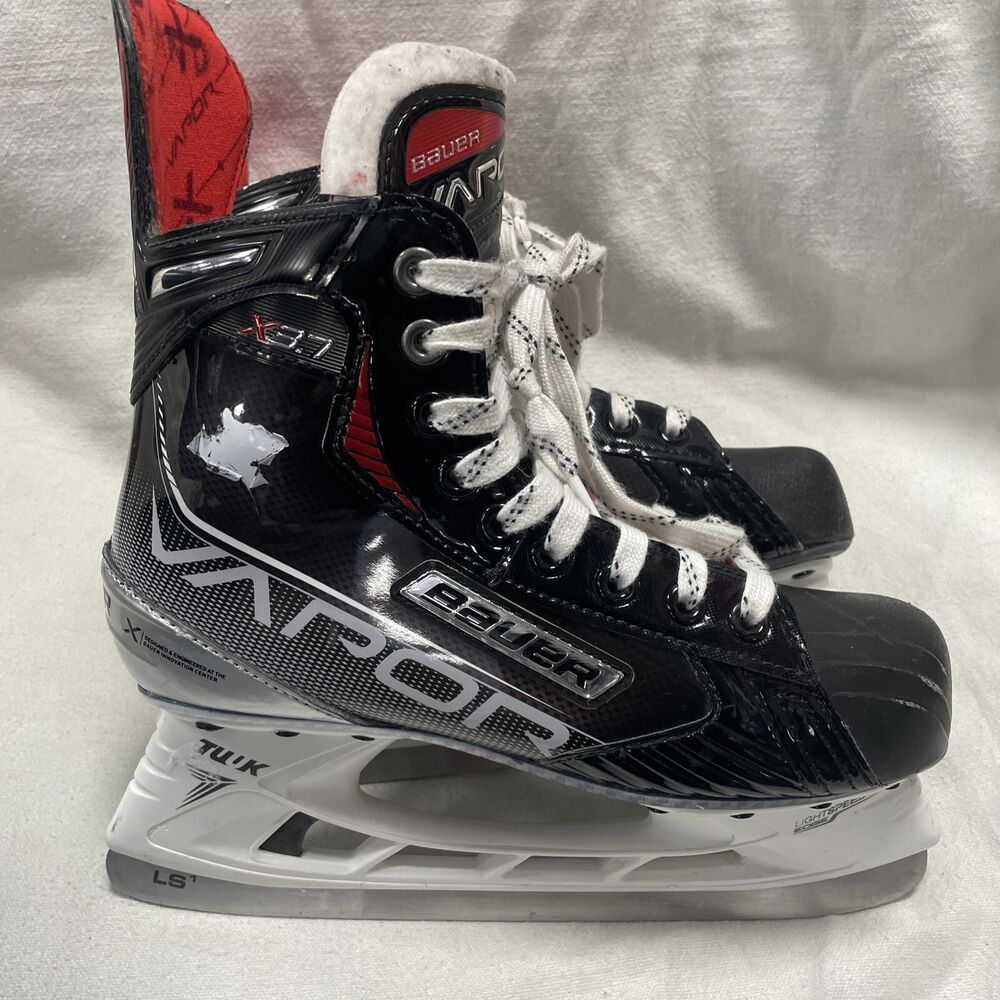 JUNIOR SIZE 5.5 BAUER VAPOR X3.7 ICE HOCKEY SKATES SidelineSwap
