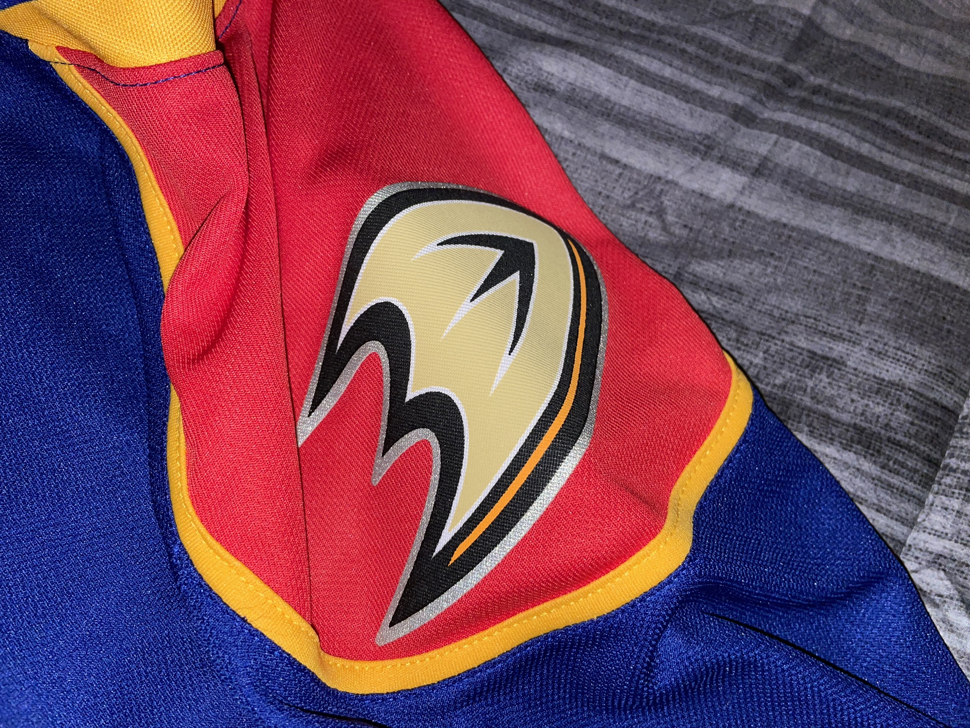 norfolk-admirals-ahl-jersey-sidelineswap