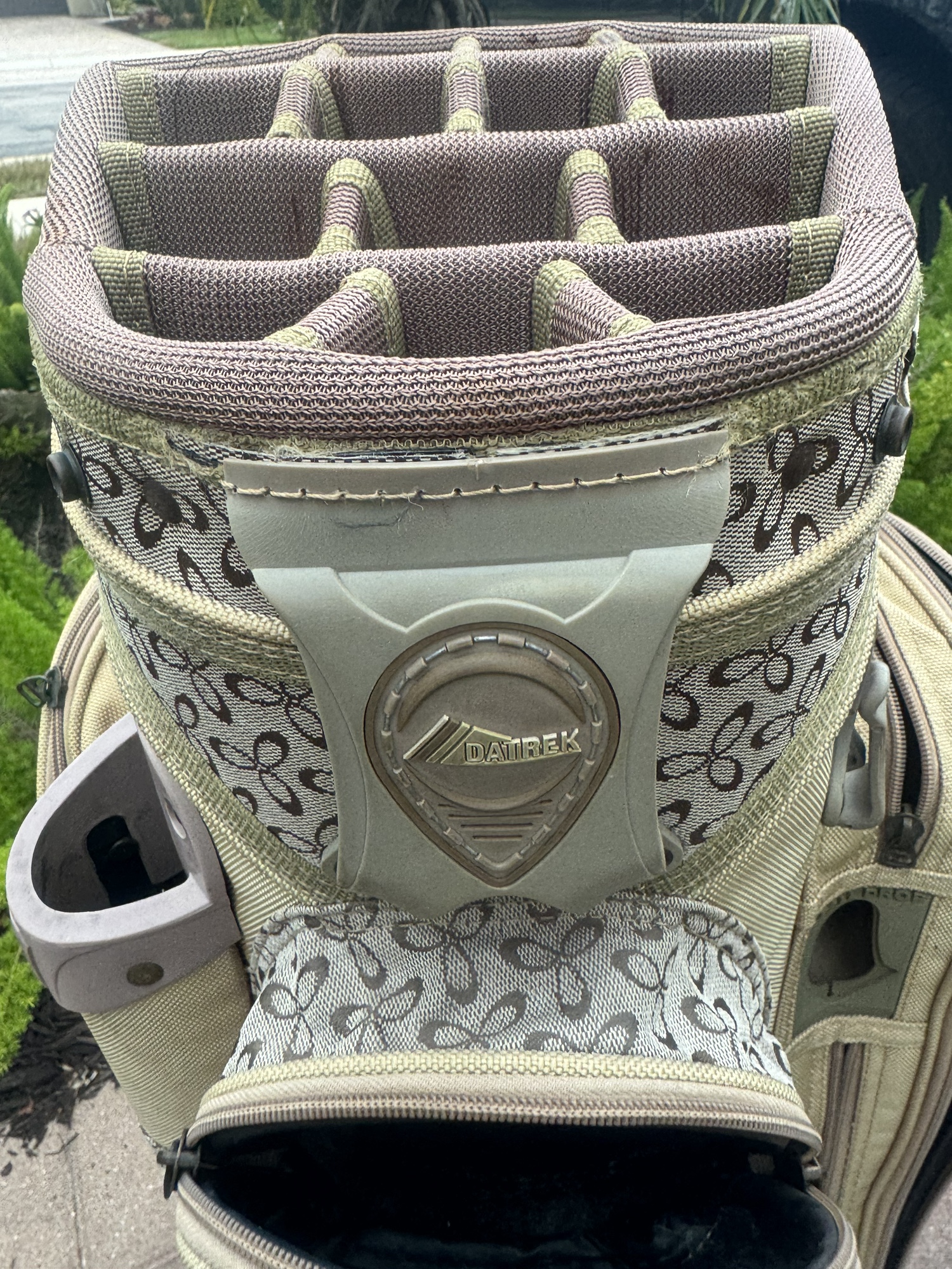 Ladies Golf Cart Bag By Datrek , with individual club dividers and rain