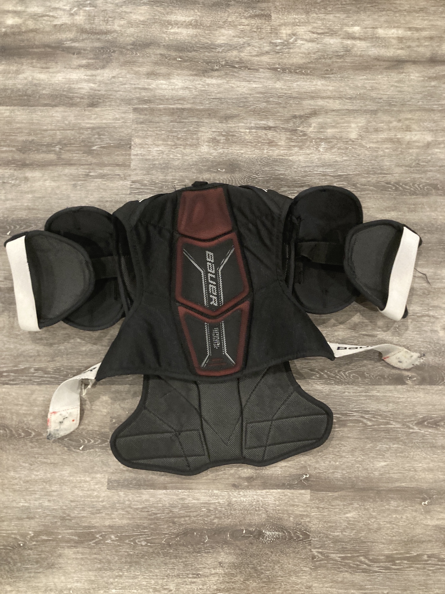 Senior Large Bauer NSX Shoulder Pads SidelineSwap