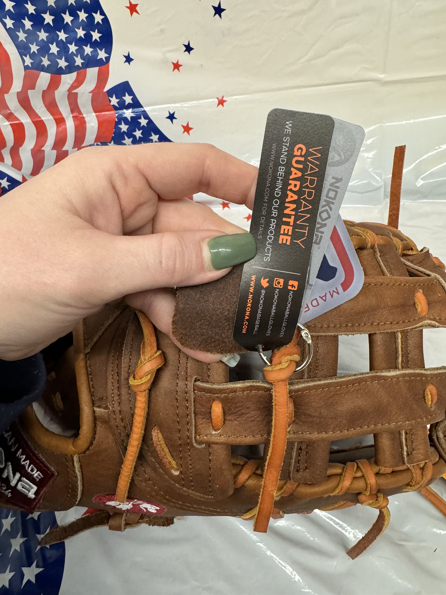 Nokona Walnut WN70 Baseball First Baseman Glove SidelineSwap