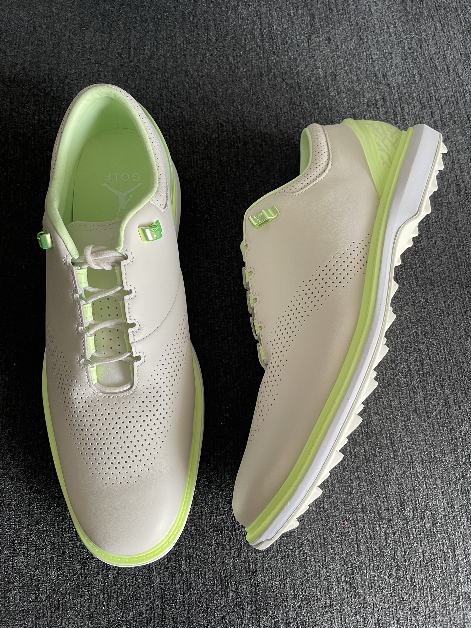 Jordan ADG 4 “Phantom Barely Volt” Golf Shoes Size 11.5 SidelineSwap