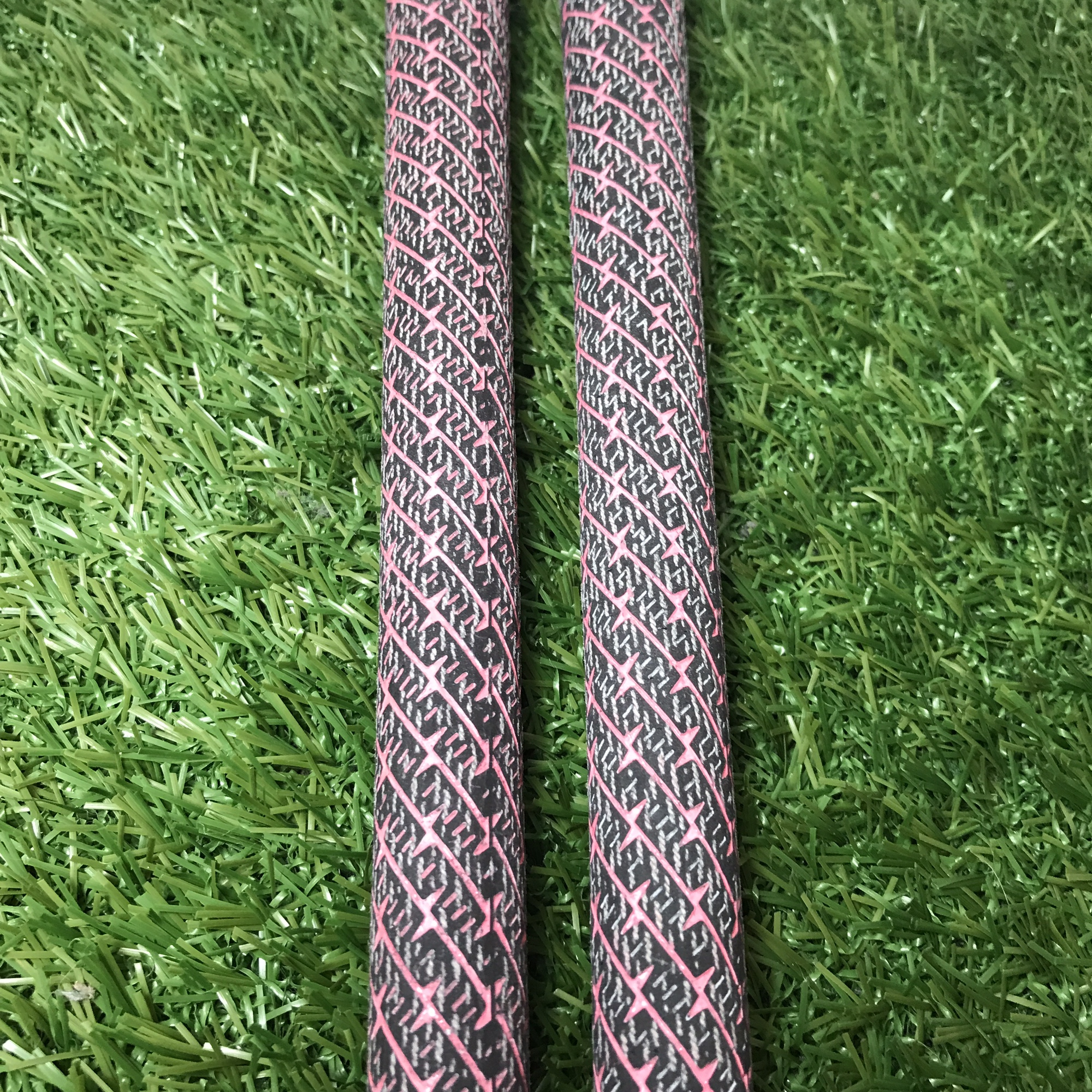 Set of 2 Golf Pride ZGrip Cord .60 Round Standard Size Pink
