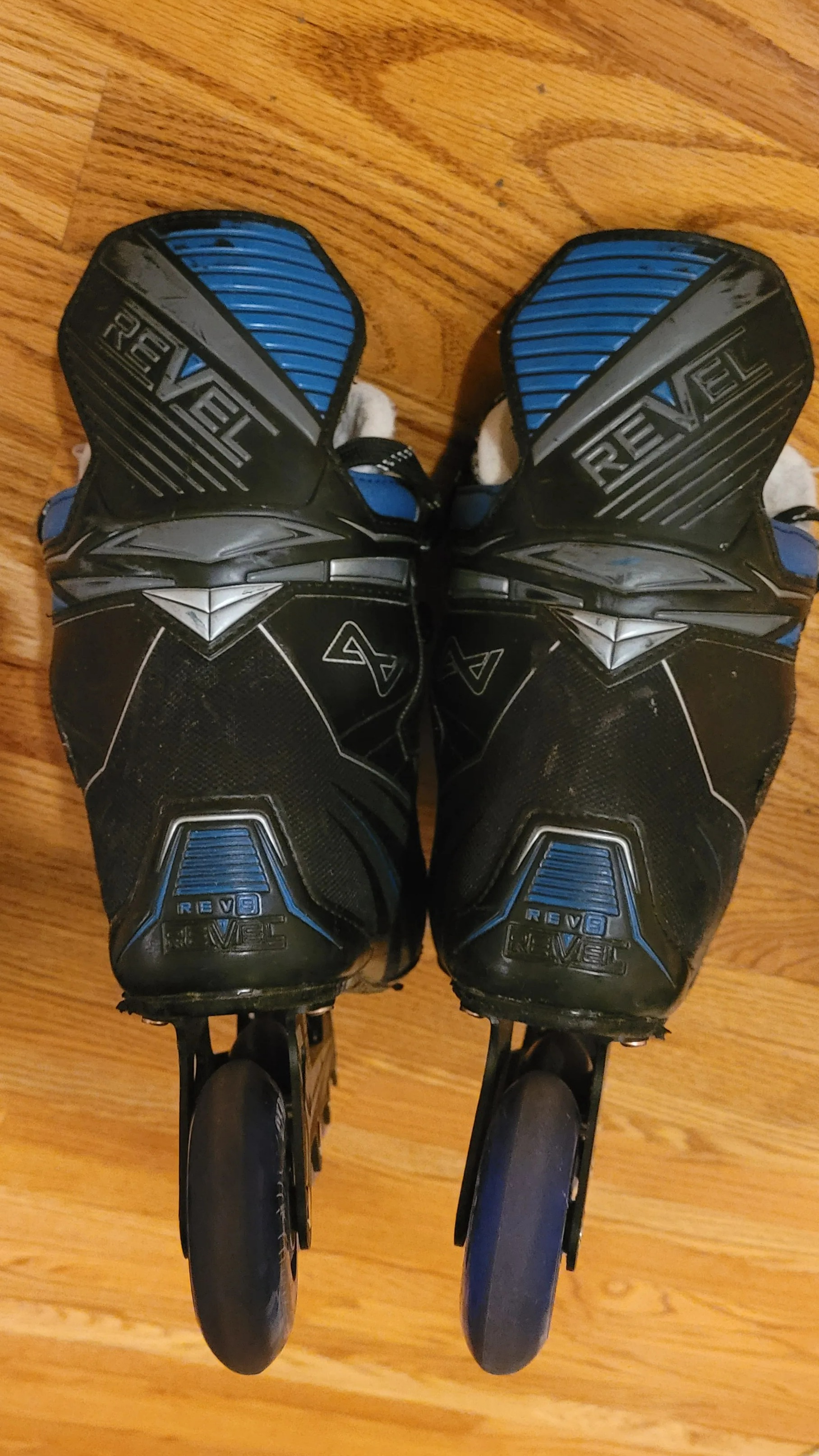 Used Alkali Revel 5 Inline Skates Size 7 with Swiss HiLo 608 Bearings