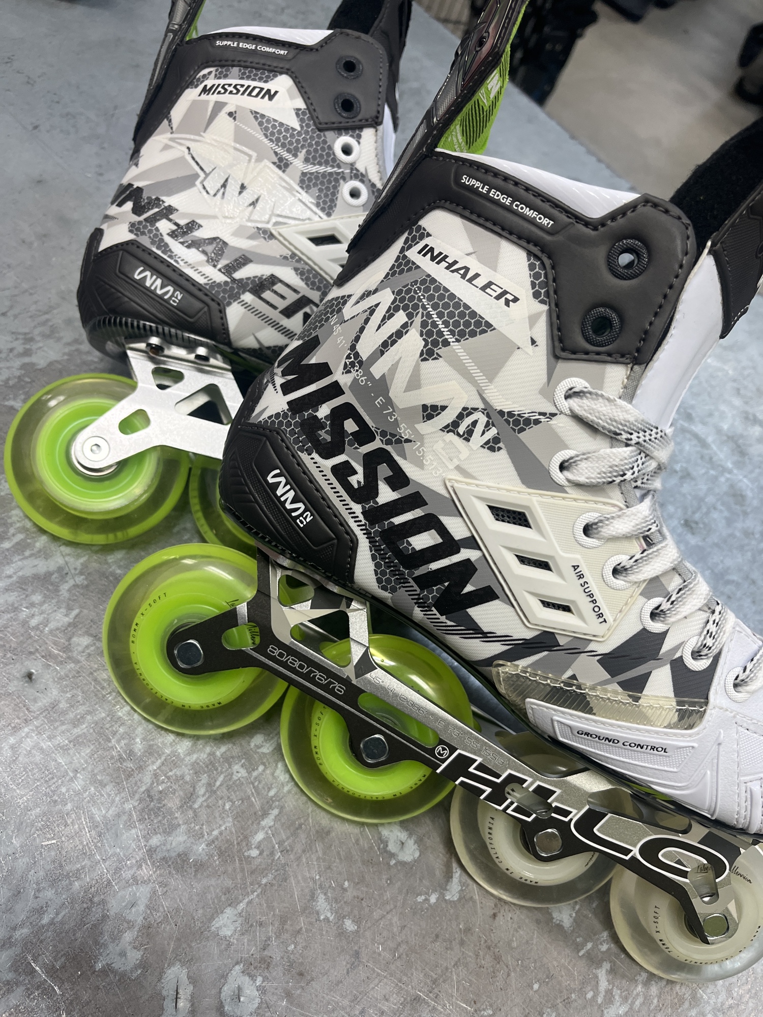 New Mission Regular Width Size 8 Inhaler WM02 Inline Skates SidelineSwap