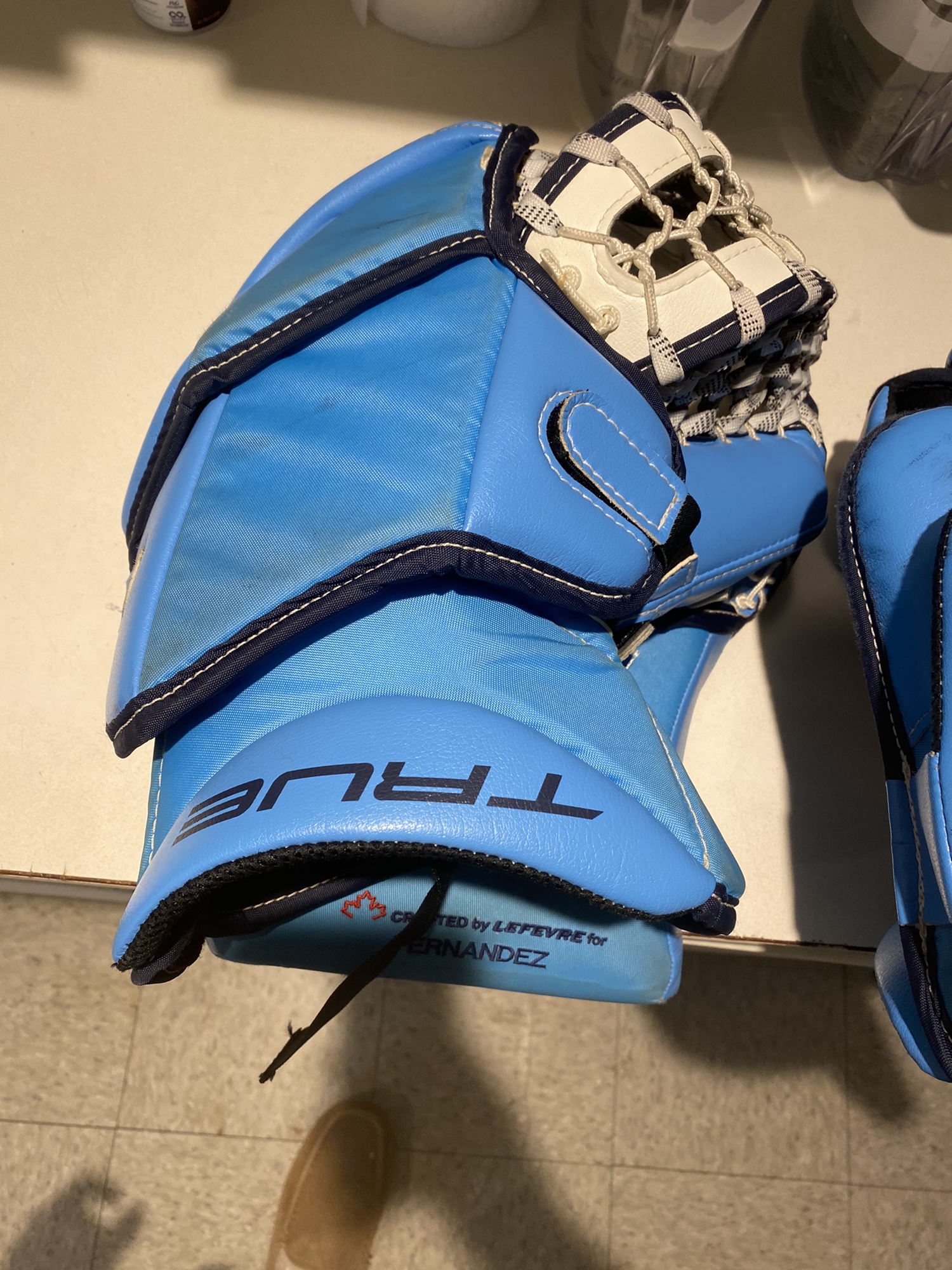 Used Regular Pro Stock L12.2 Goalie Glove Set SidelineSwap