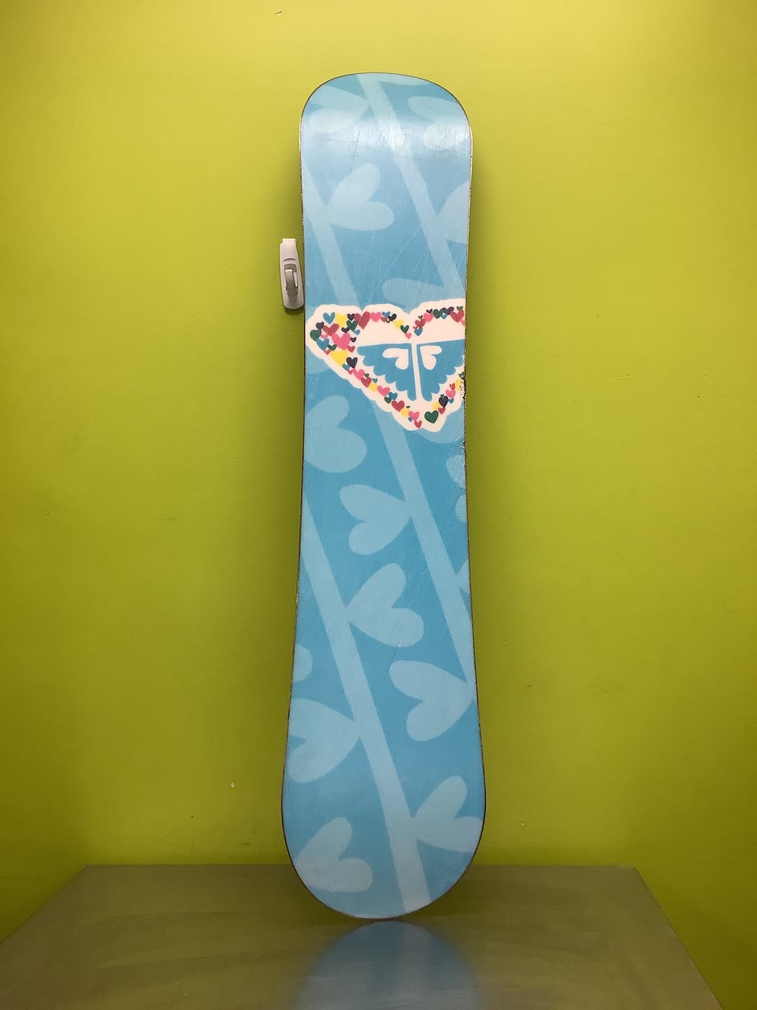 Used Roxy 118 140 Cm Girls' Snowboards SidelineSwap