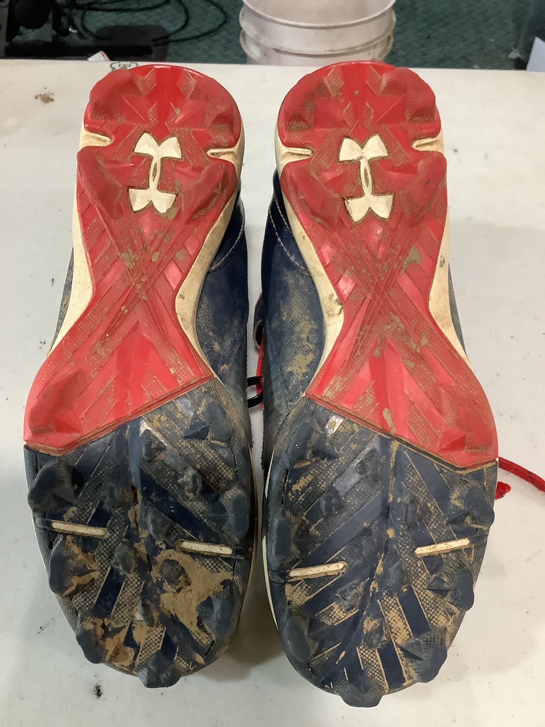 Used Under Armour Bh Baseball Cleats Senior 5 Baseball And Softball
