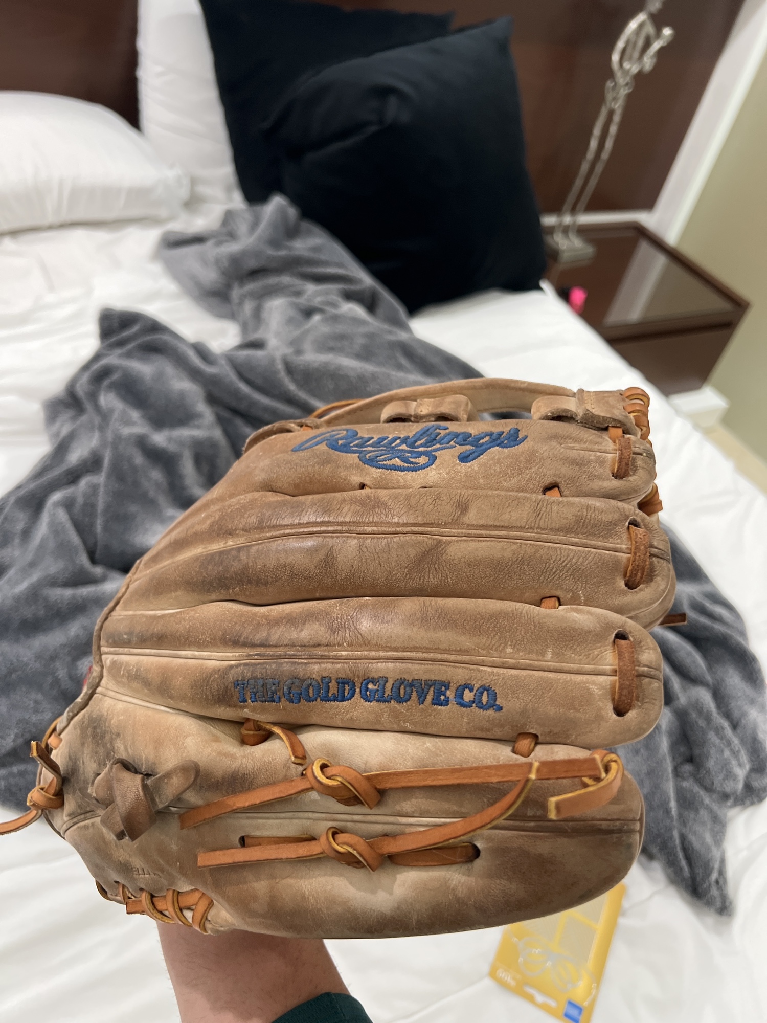 Used Outfield 12.25" Heart of the Hide Baseball Glove SidelineSwap