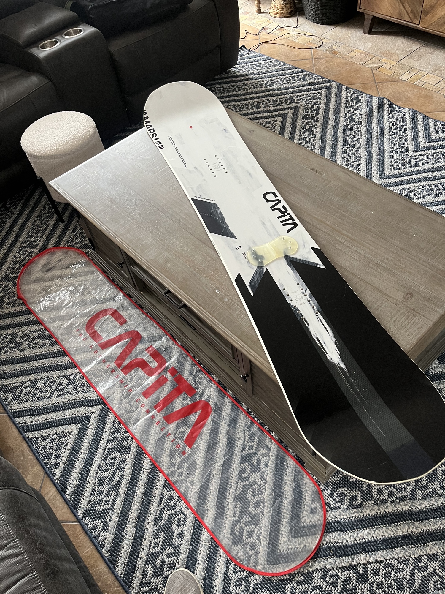 New CAPiTA Mercury Snowboard All Mountain Medium Flex Directional Twin Used Once SidelineSwap