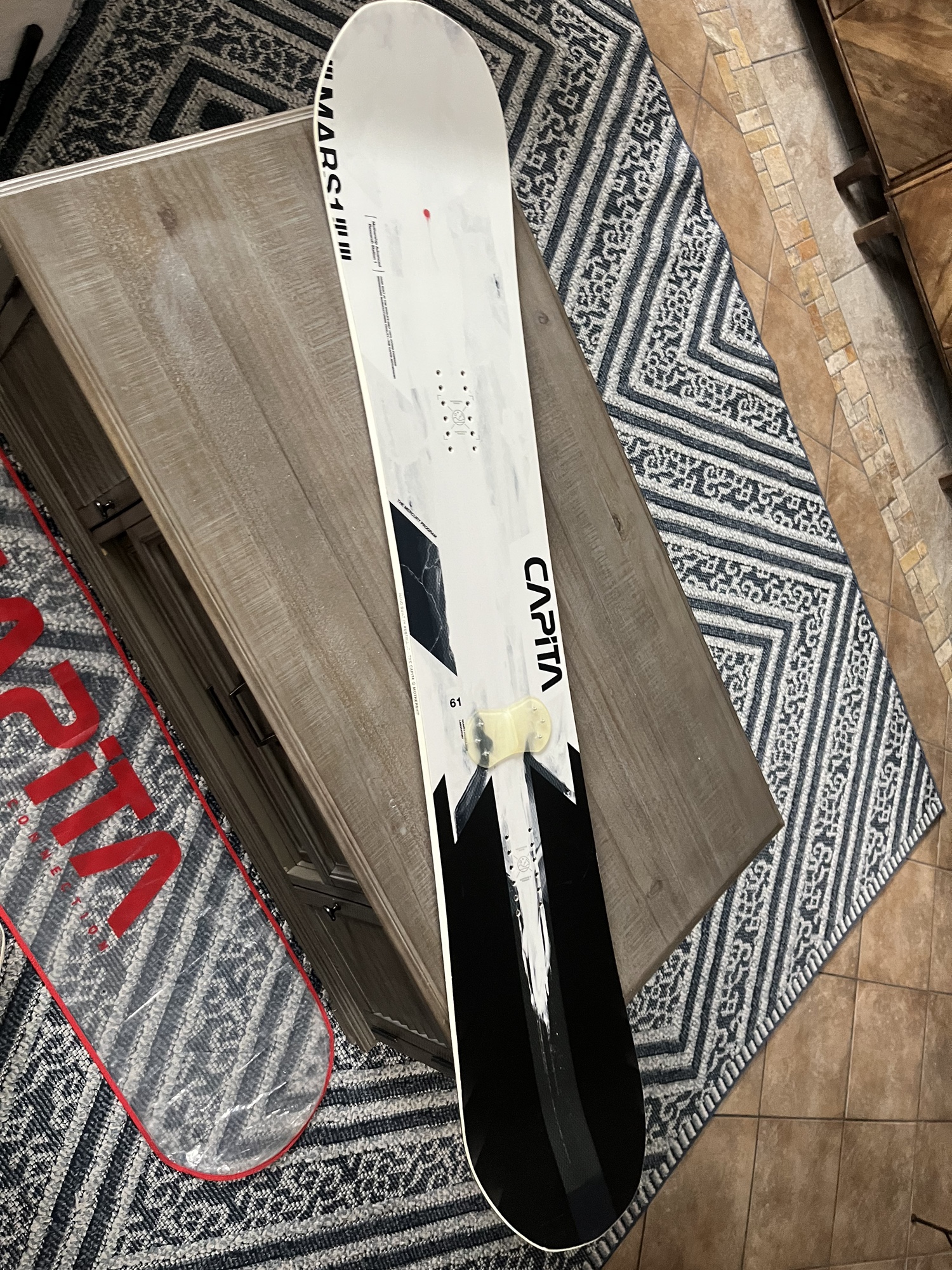 New CAPiTA Mercury Snowboard All Mountain Medium Flex Directional Twin Used Once SidelineSwap