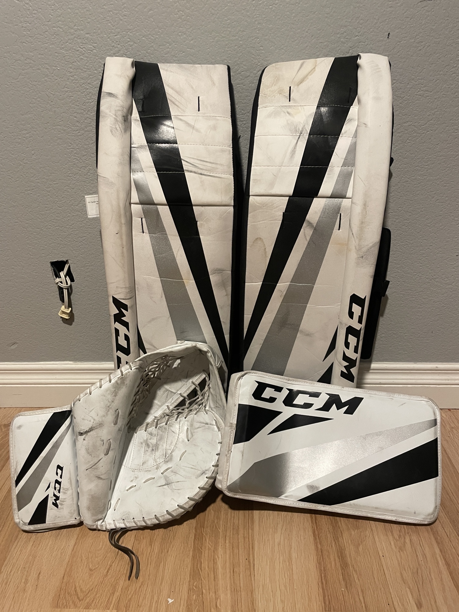 CCM street hockey set (fleury Colors) SidelineSwap