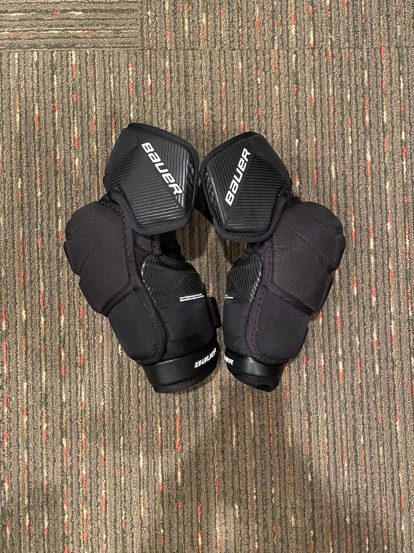 Medium Pro stock Bauer Pro Series Elbow Pads SidelineSwap
