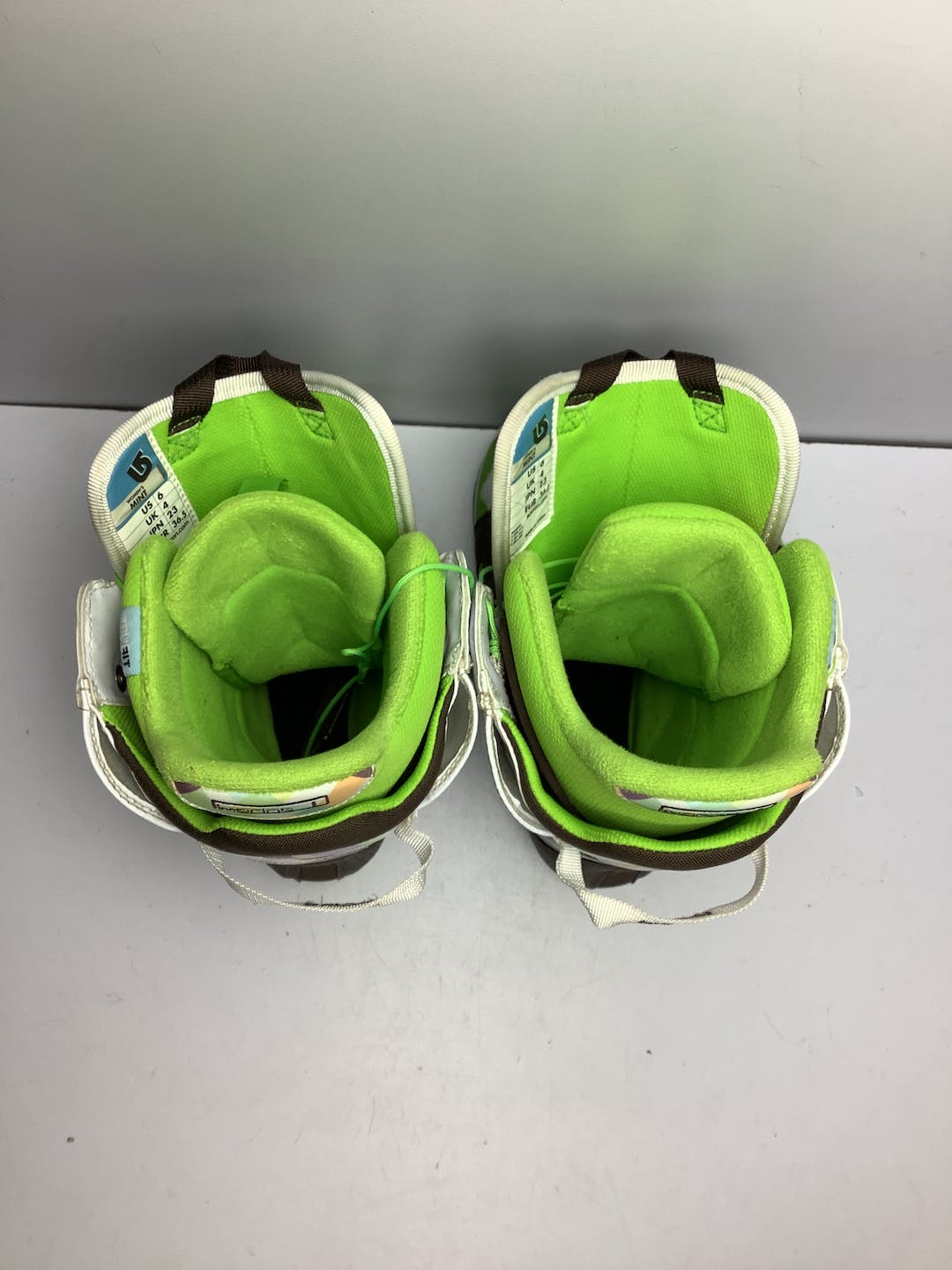 Used Burton Mint Senior 6 Snowboard Womens Boots SidelineSwap