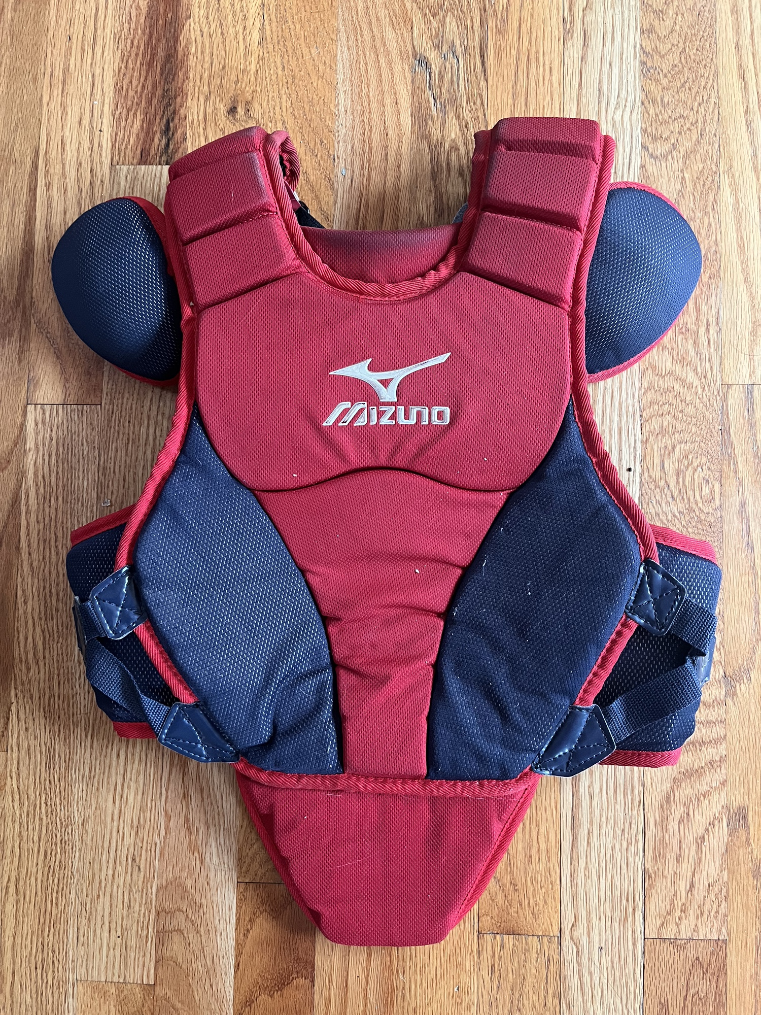 Mizuno Samurai Youth Catcher's Chest Protector SidelineSwap