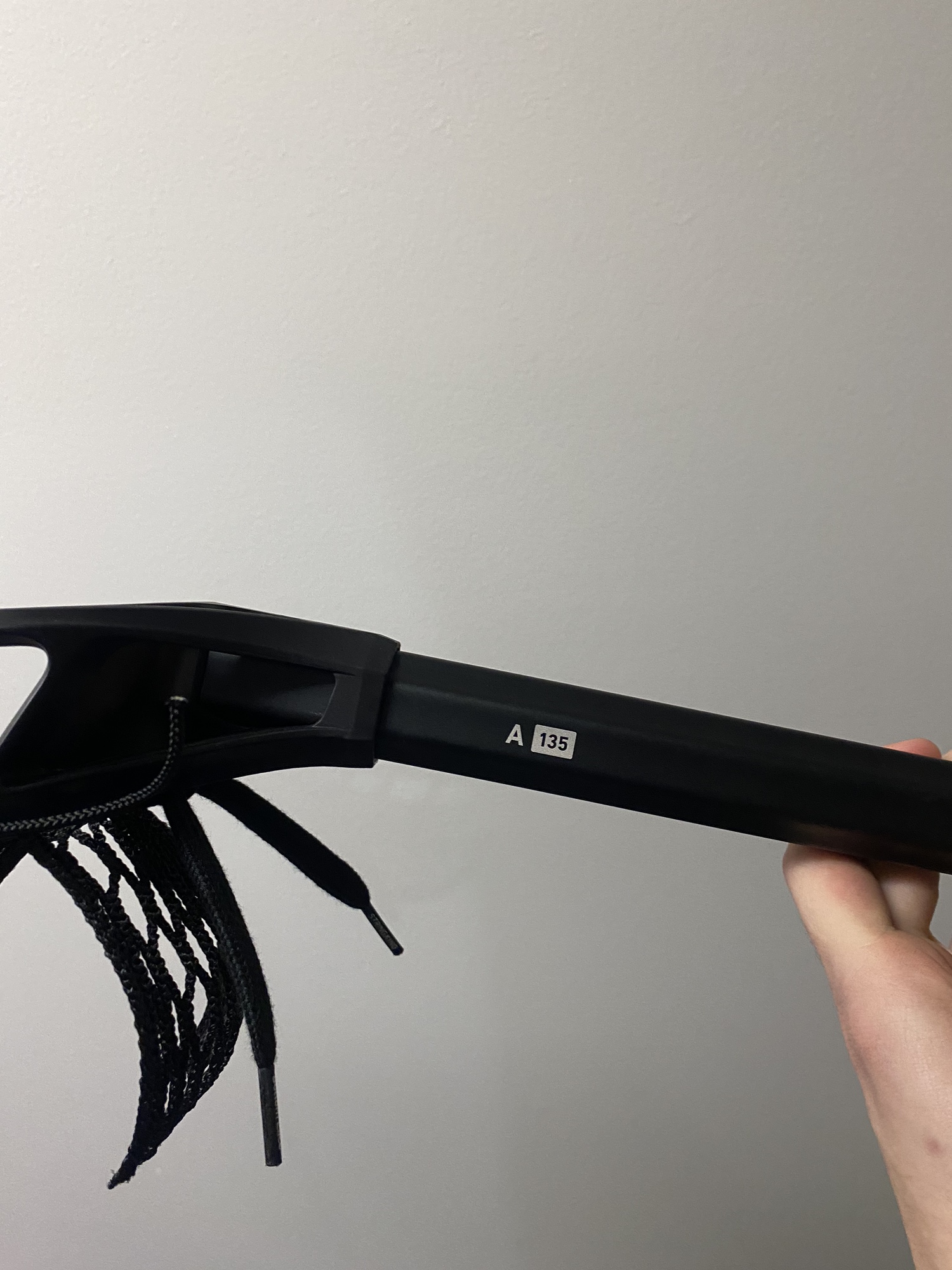 StringKing Complete Stick Midfield/Attack A135 Shaft SidelineSwap