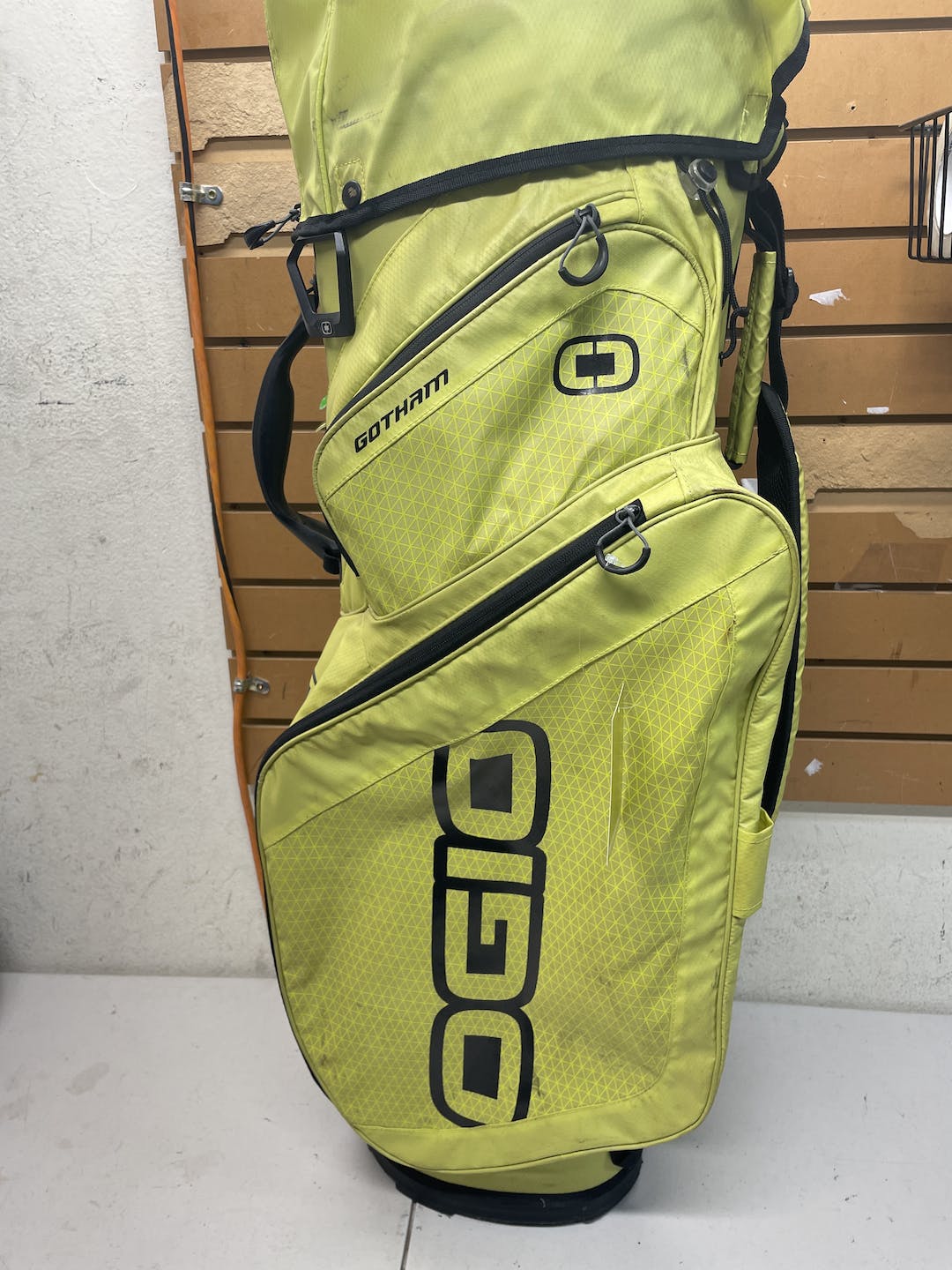 Used Ogio Gotham Golf Stand Bags SidelineSwap