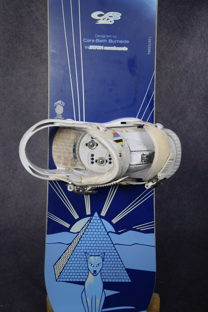 BURTON - momo　BURTON CARA BETH BURNSIDE 140cm Burton Snowboard By Cara-Beth Burnside 140cm & A CAT! Rare