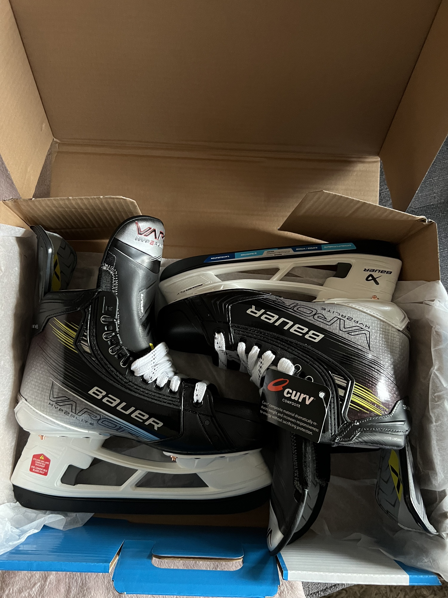 NEW Bauer Hyperlite 2 Skates w/ extras | SidelineSwap