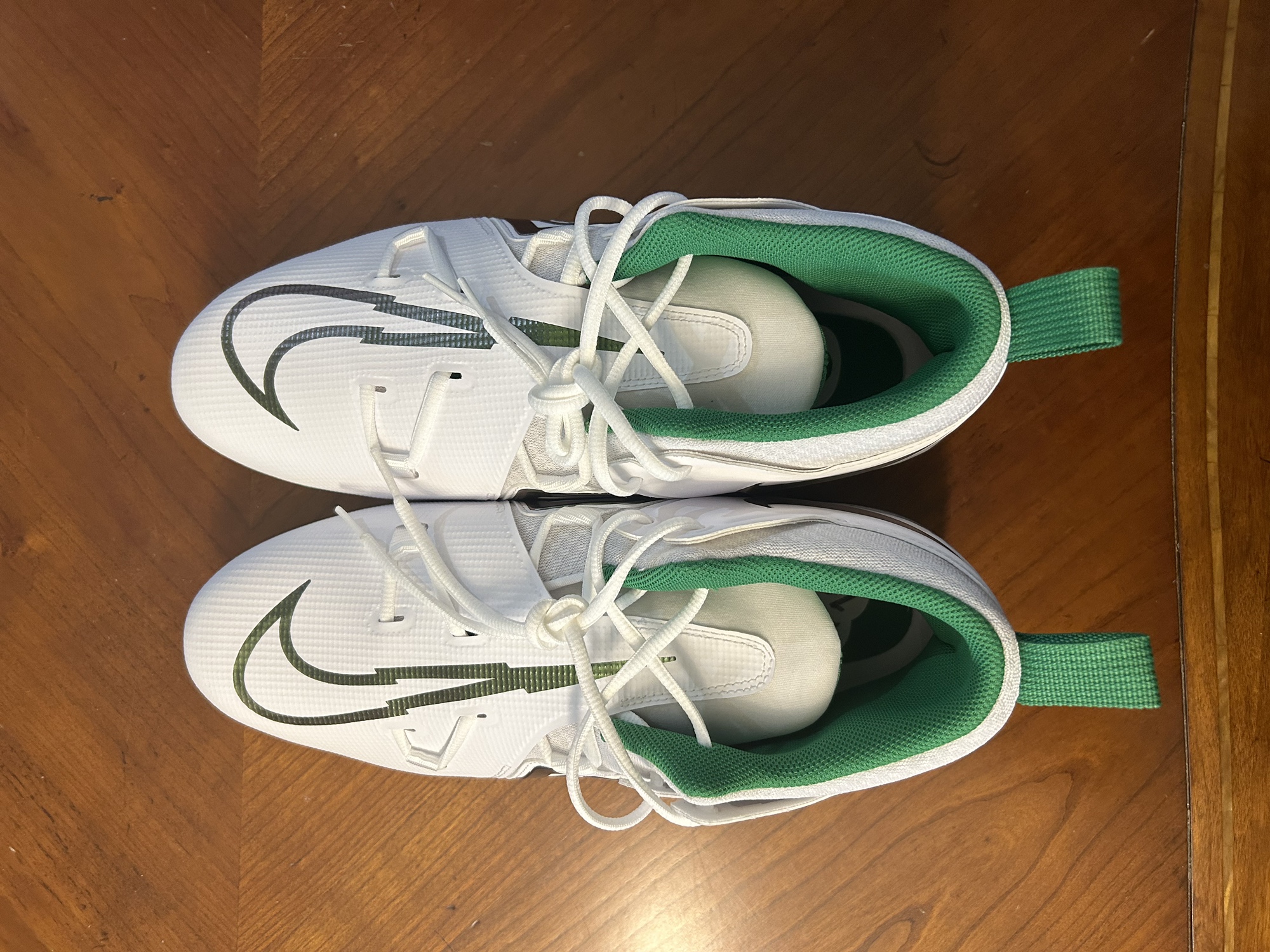 mens nike football cleats size 13