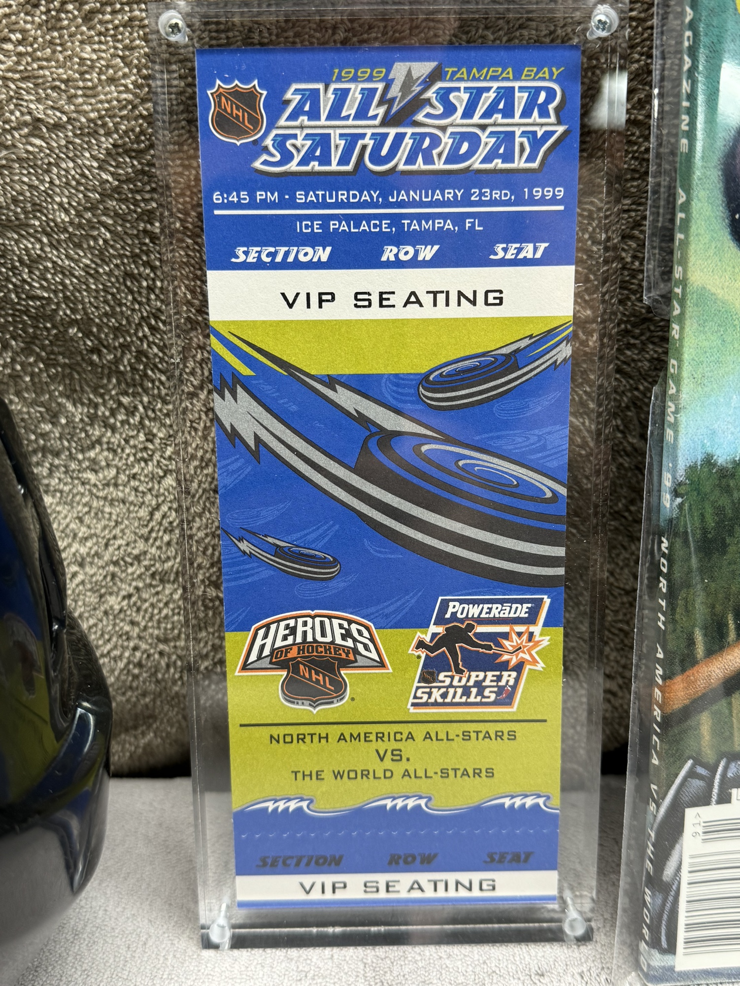 VINTAGE WAYNE GRETZKY 1999 ALL STAR GAME JOFA HOCKEY HELMET WITH VIP