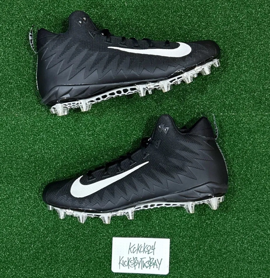 mens nike football cleats size 15