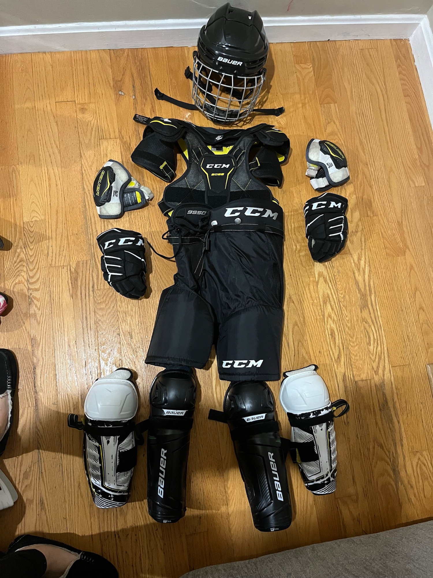 Hockey Equipment - full Set | SidelineSwap