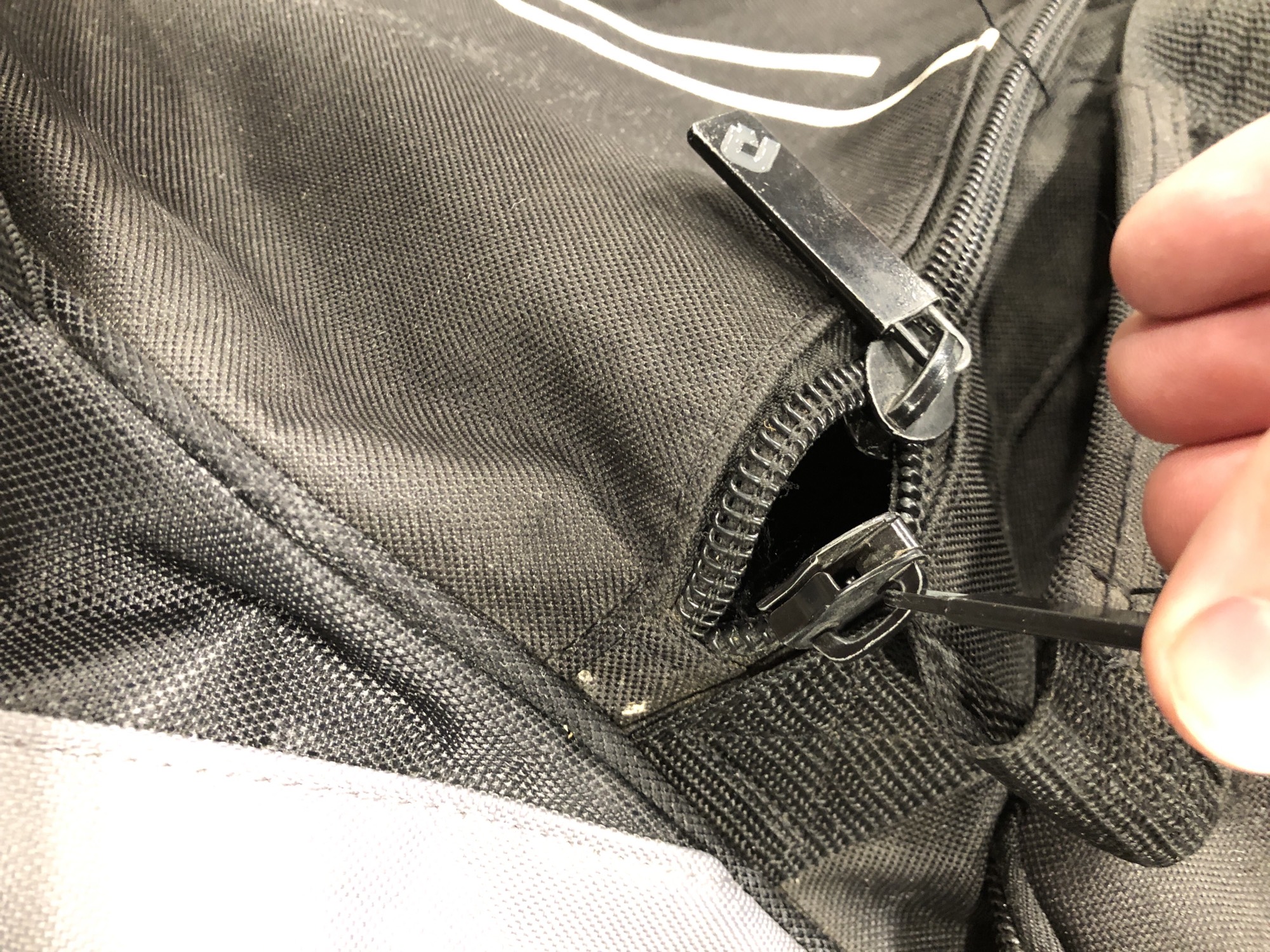 Used DeMarini Momentum Wheeled Duffle Bag SidelineSwap