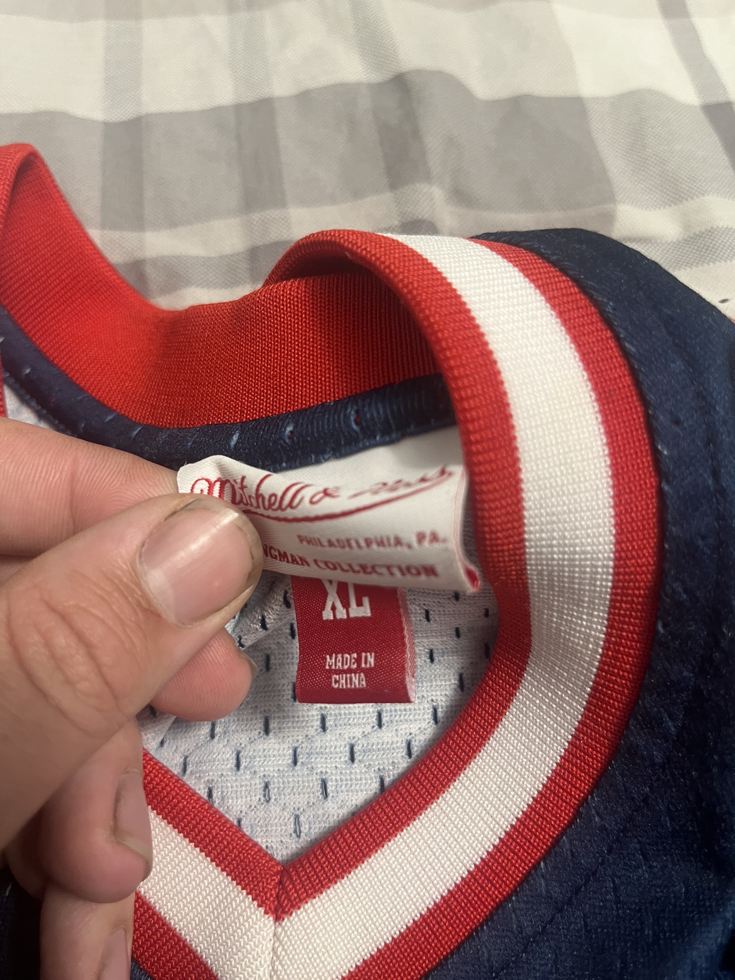 hakeem olajuwon jersey mitchell and ness