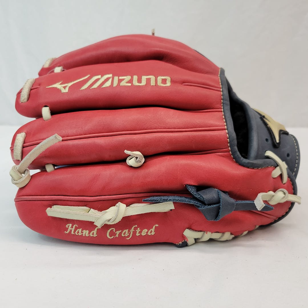 New Mizuno Global Elite 11 1 4" Fielders Gloves SidelineSwap