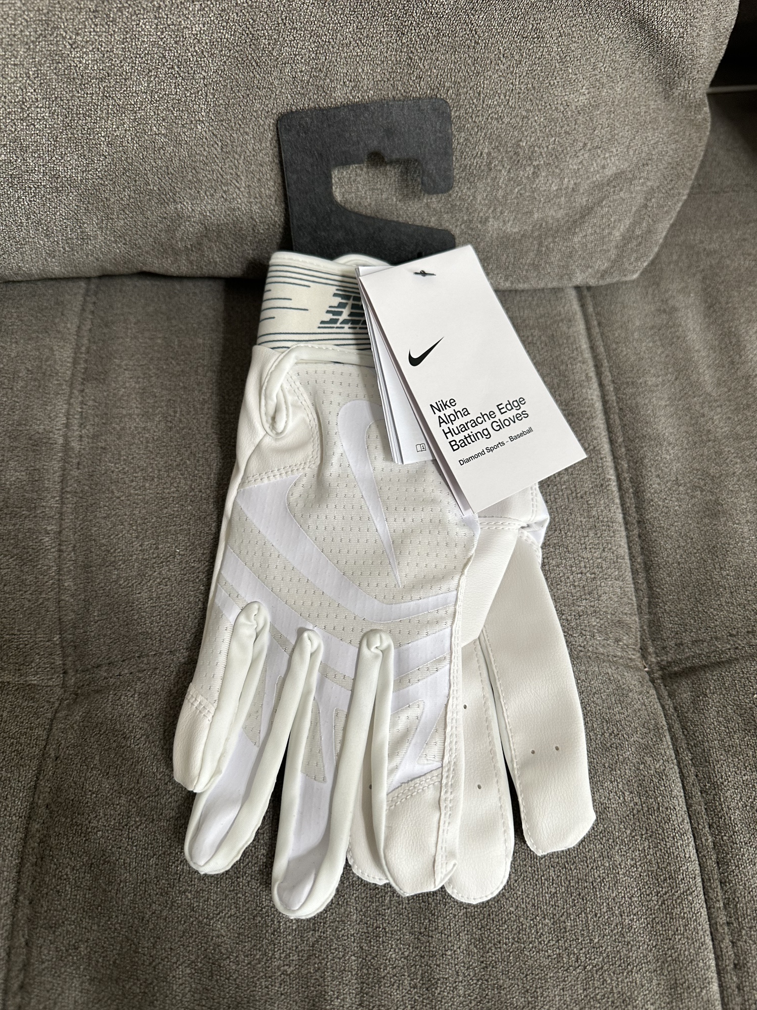 mens nike huarache gloves