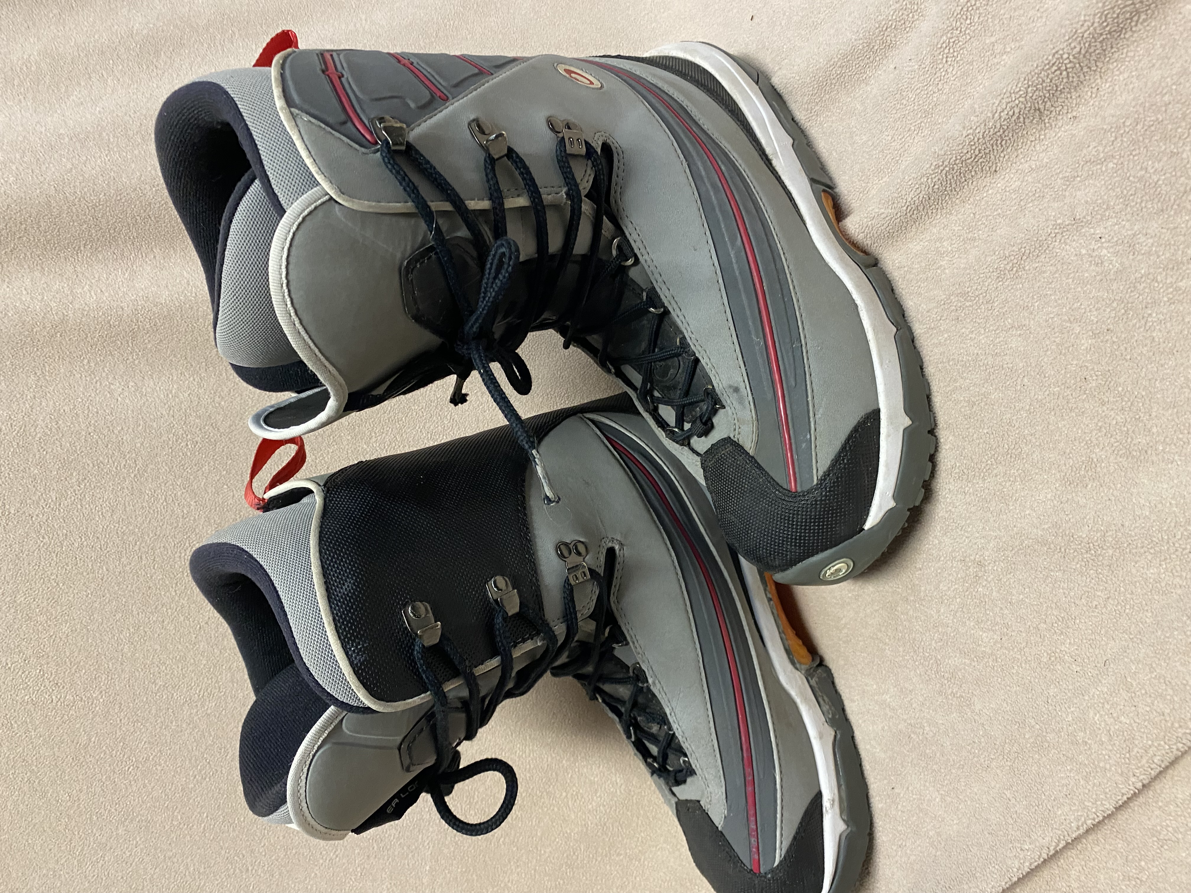 Men's Used Size 9.5 (Women's 10.5) Killer Loop Snowboard Boots