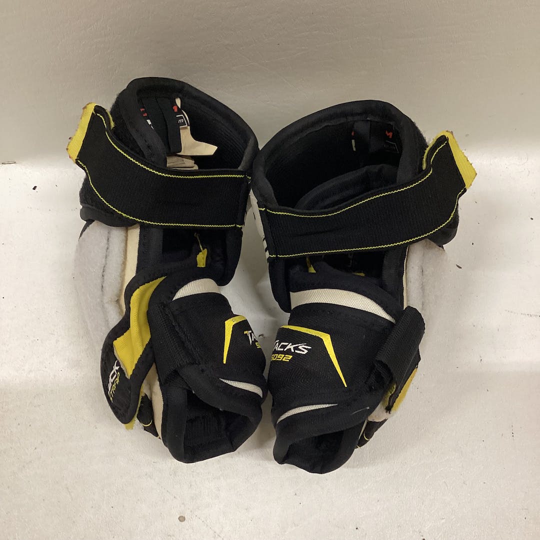 Used Ccm Tacks 5092 Md Hockey Elbow Pads SidelineSwap