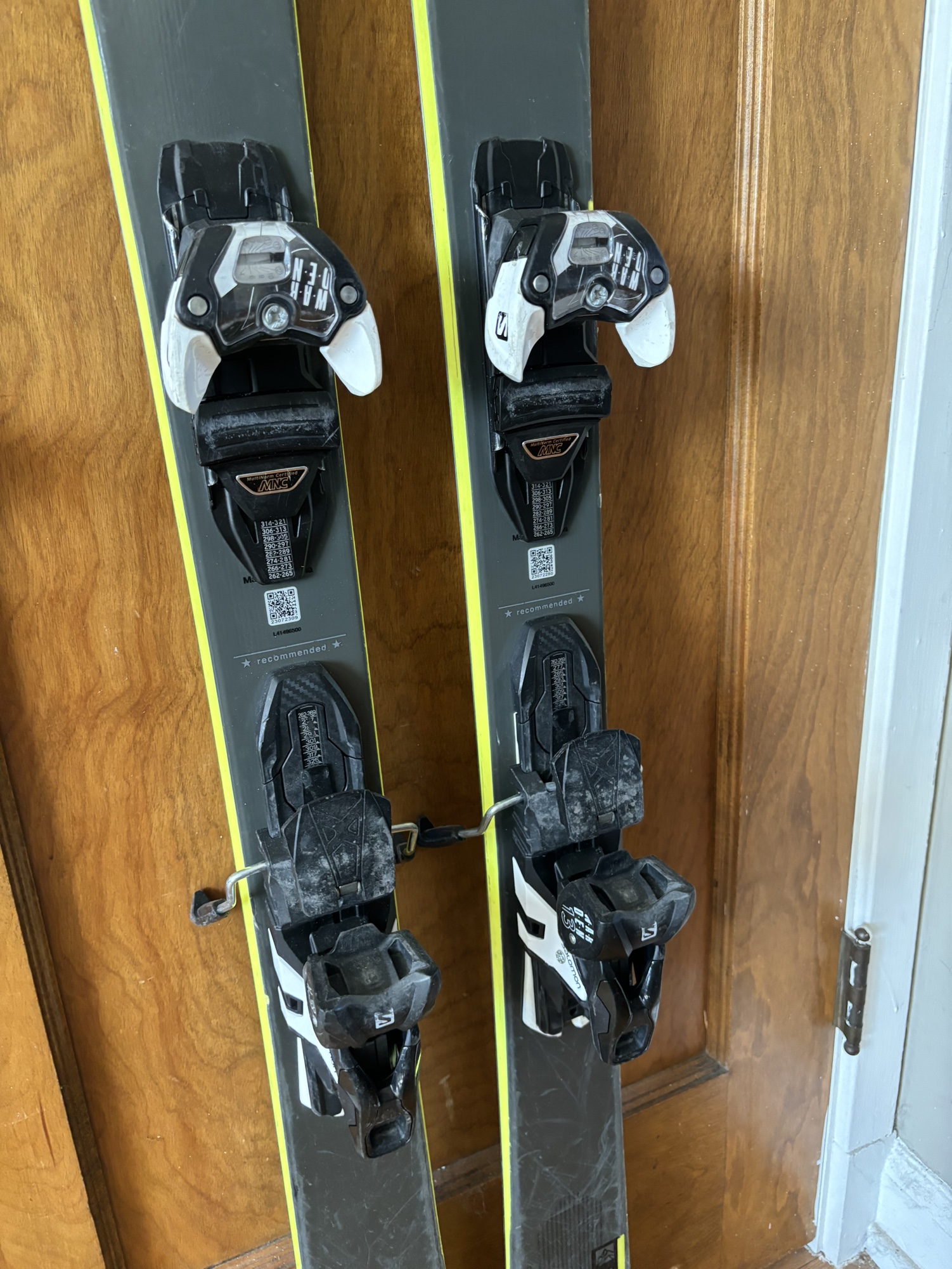 Salomon QST 92 177cm with Adjustable Salomon Warden 13 MNC Bindings SidelineSwap