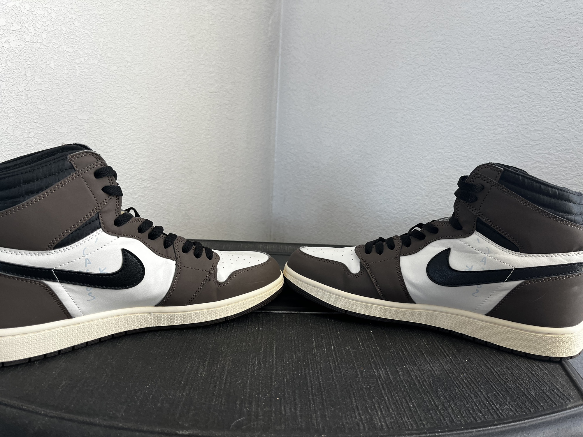 travis scott 1s reps
